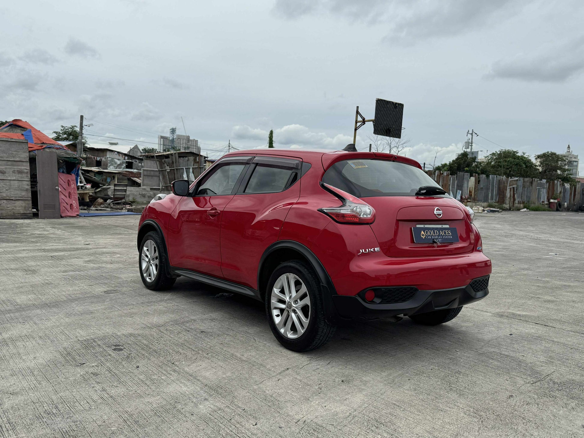 2016 NISSAN JUKE 1.5L AUTOMATIC TRANSMISSION Gold Aces Car Display Center