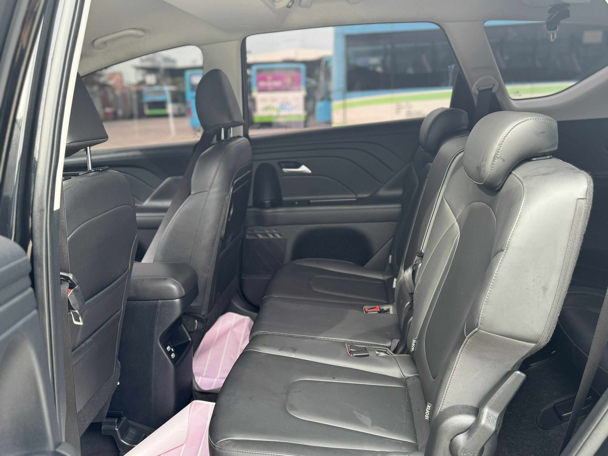 2024 HYUNDAI STARGAZER 1.5 GLS GAS AUTOMATIC TRANSMISSION (4T KMS ONLY!) Gold Aces Car Display Center