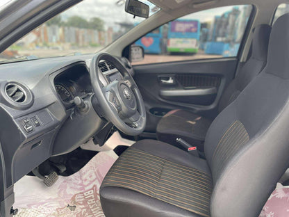 2019 TOYOTA WIGO G 1.0L AUTOMATIC TRANSMISSION Gold Aces Car Display Center