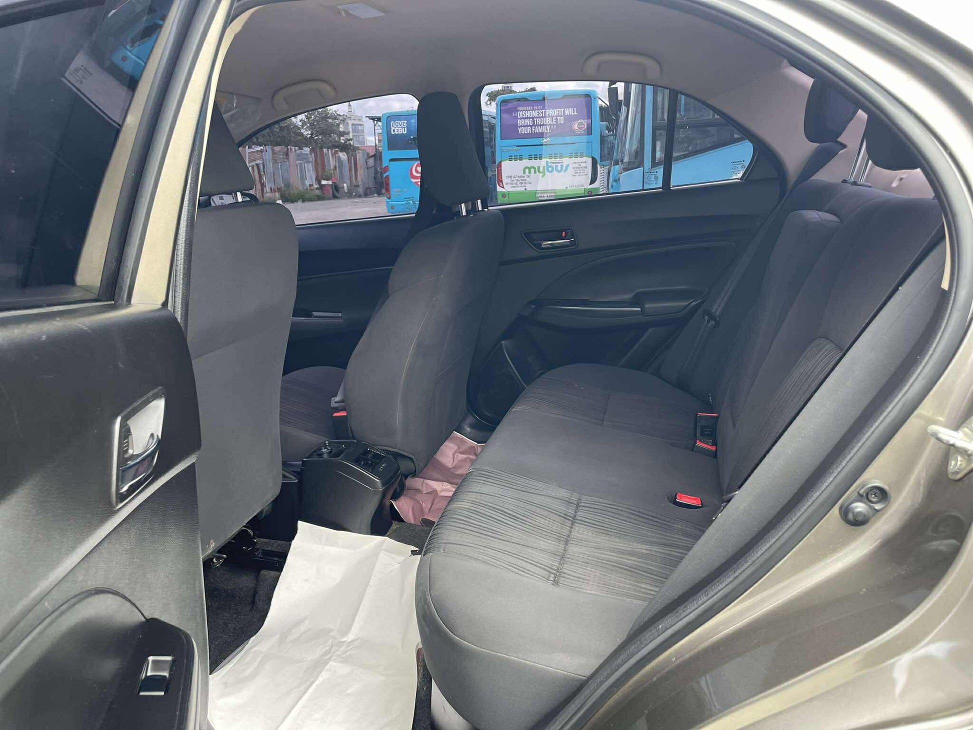 2022 SUZUKI DZIRE 1.2 GL AUTOMATIC TRANSMISSION (22T KMS ONLY!) Gold Aces Car Display Center