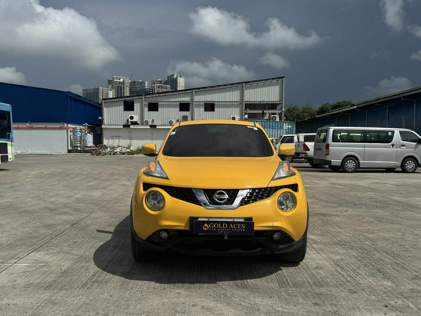 2016 NISSAN JUKE 1.5L AUTOMATIC TRANSMISSION Gold Aces Car Display Center