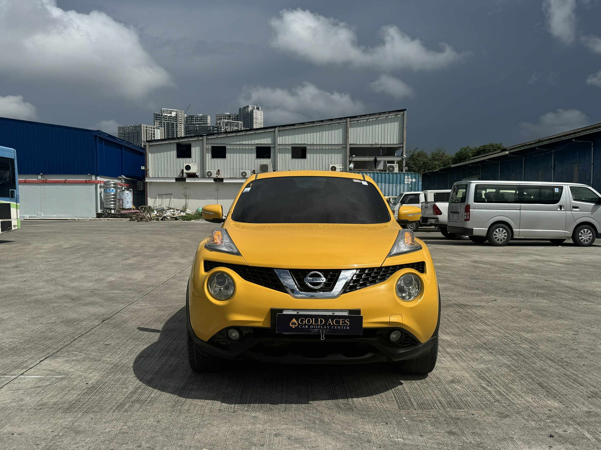 2016 NISSAN JUKE 1.5L AUTOMATIC TRANSMISSION Gold Aces Car Display Center