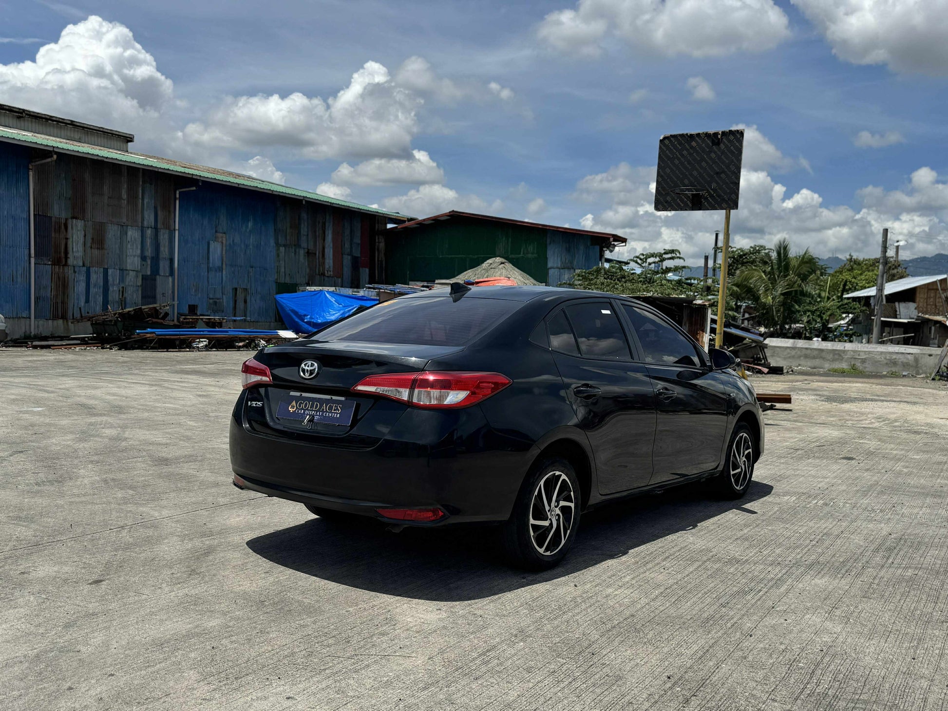 2021 TOYOTA VIOS 1.3L XLE AUTOMATIC TRANSMISSION Gold Aces Car Display Center