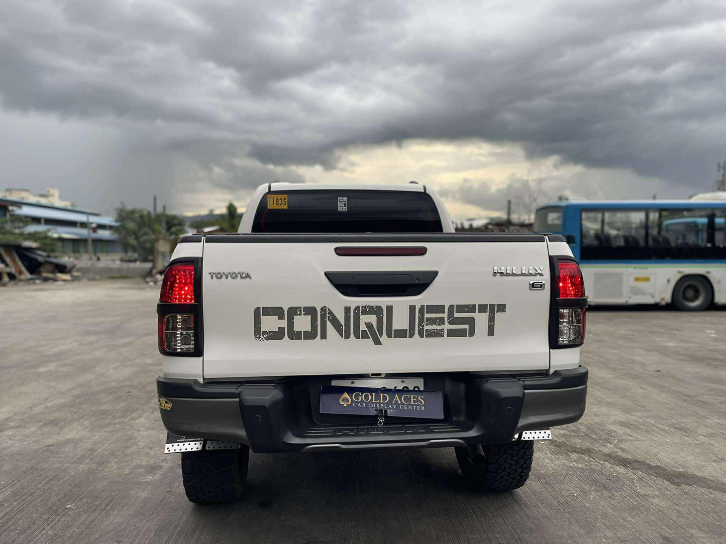 2020 TOYOTA HILUX CONQUEST 2.4L AUTOMATIC TRANSMISSION (35T KMS ONLY!) Gold Aces Car Display Center