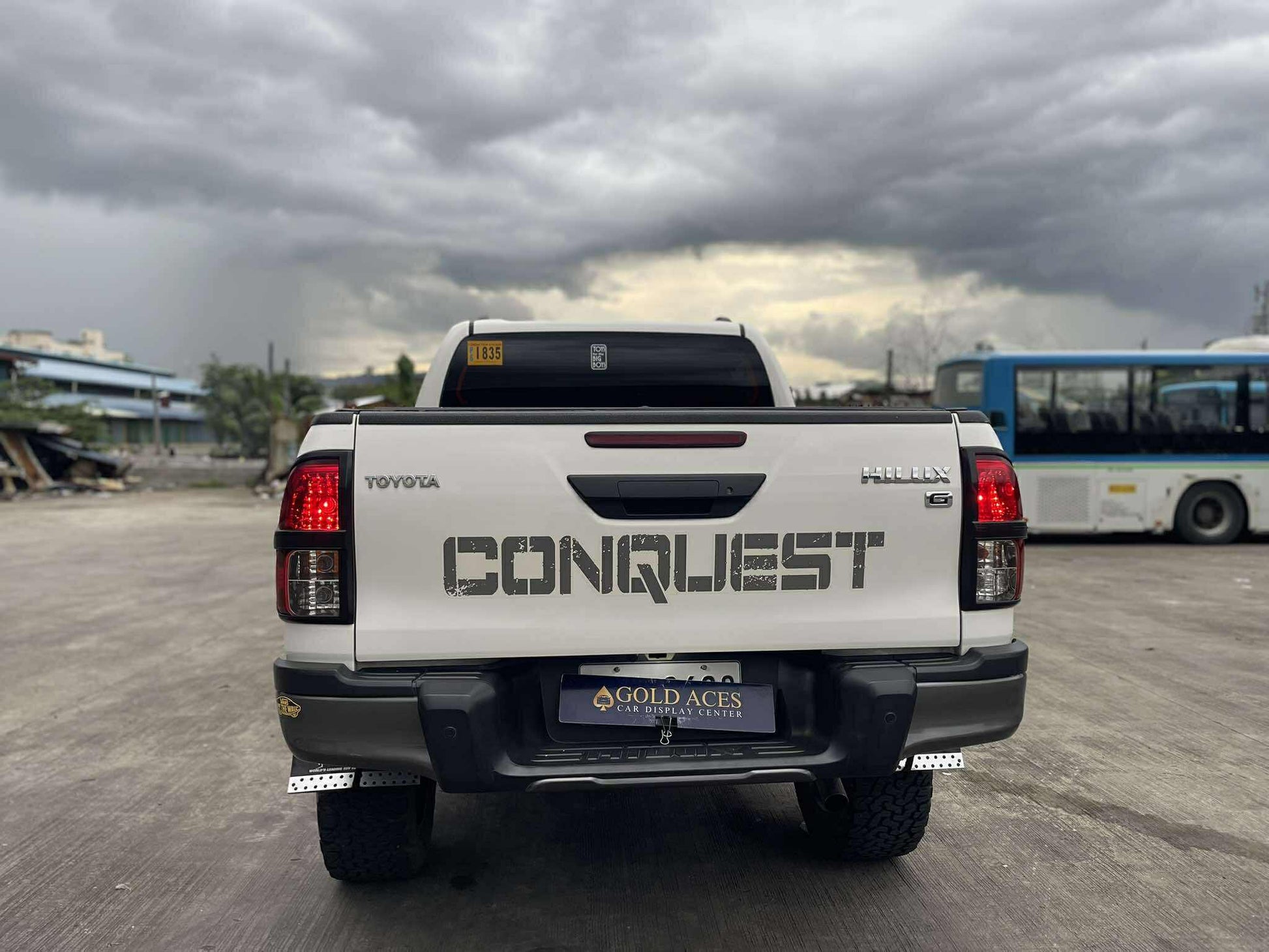 2020 TOYOTA HILUX CONQUEST 2.4L AUTOMATIC TRANSMISSION (35T KMS ONLY!) Gold Aces Car Display Center