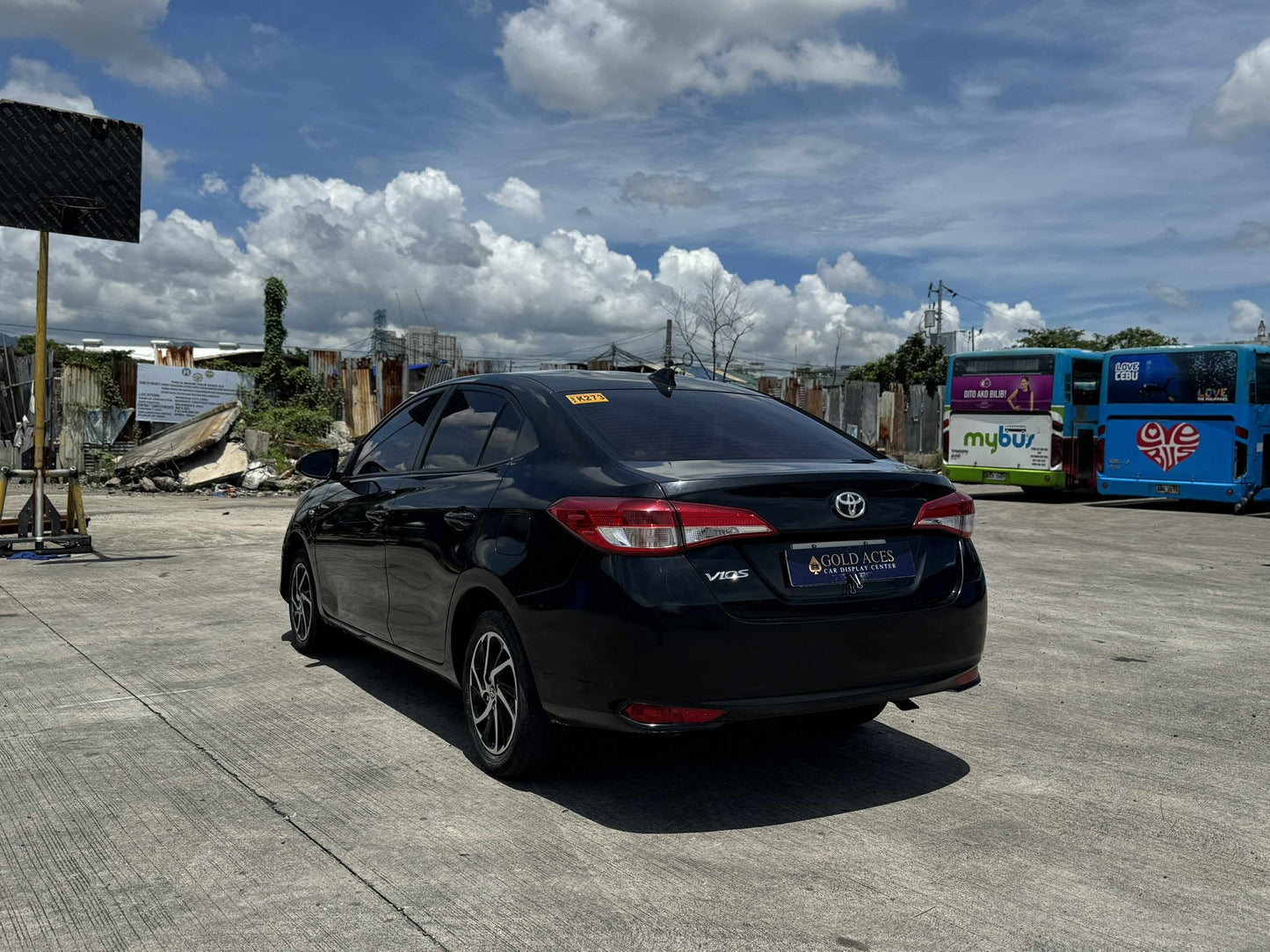 2021 TOYOTA VIOS 1.3L XLE AUTOMATIC TRANSMISSION Gold Aces Car Display Center