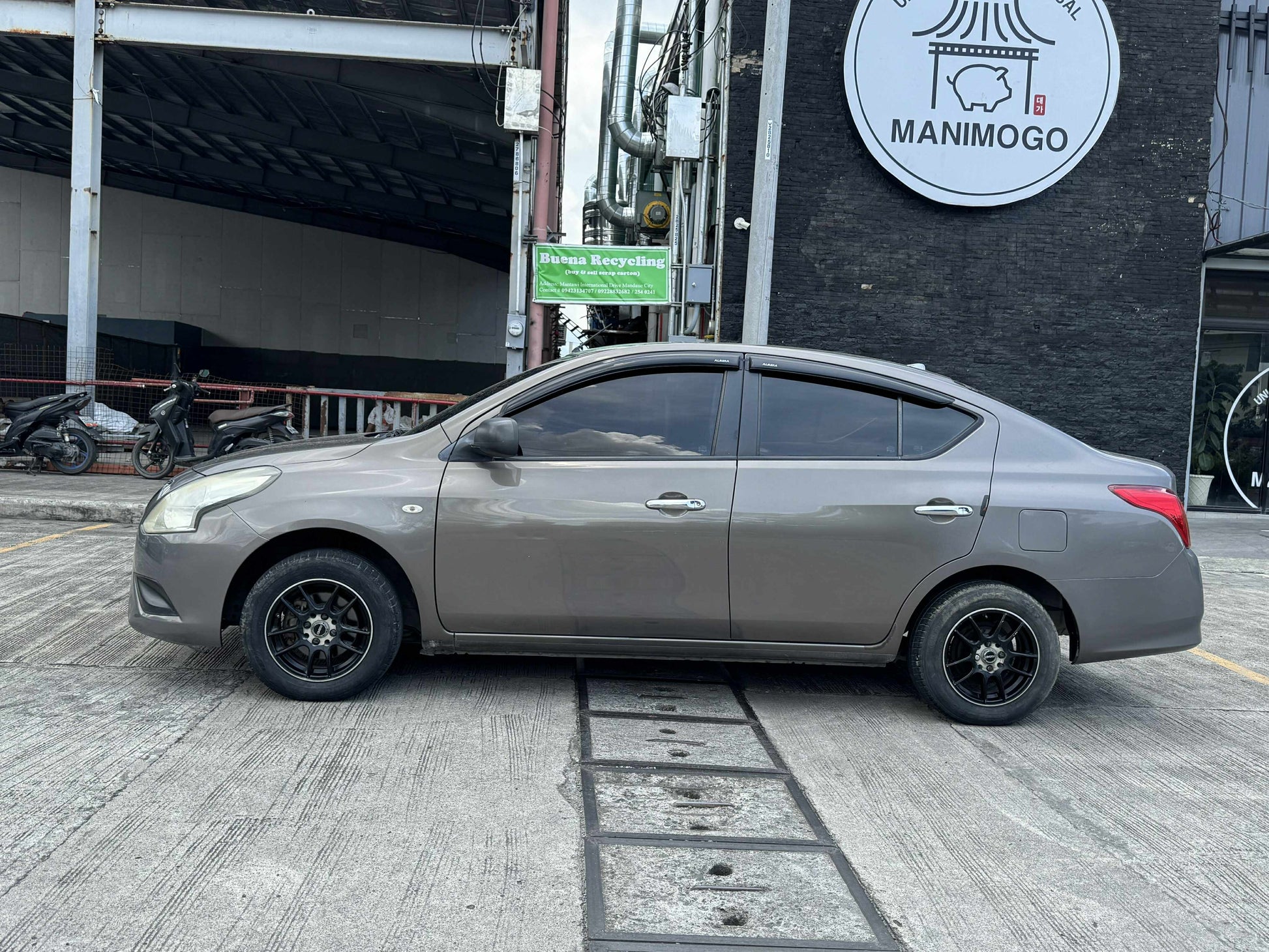 2017 NISSAN ALMERA 1.5L MANUAL TRANSMISSION Gold Aces Car Display Center