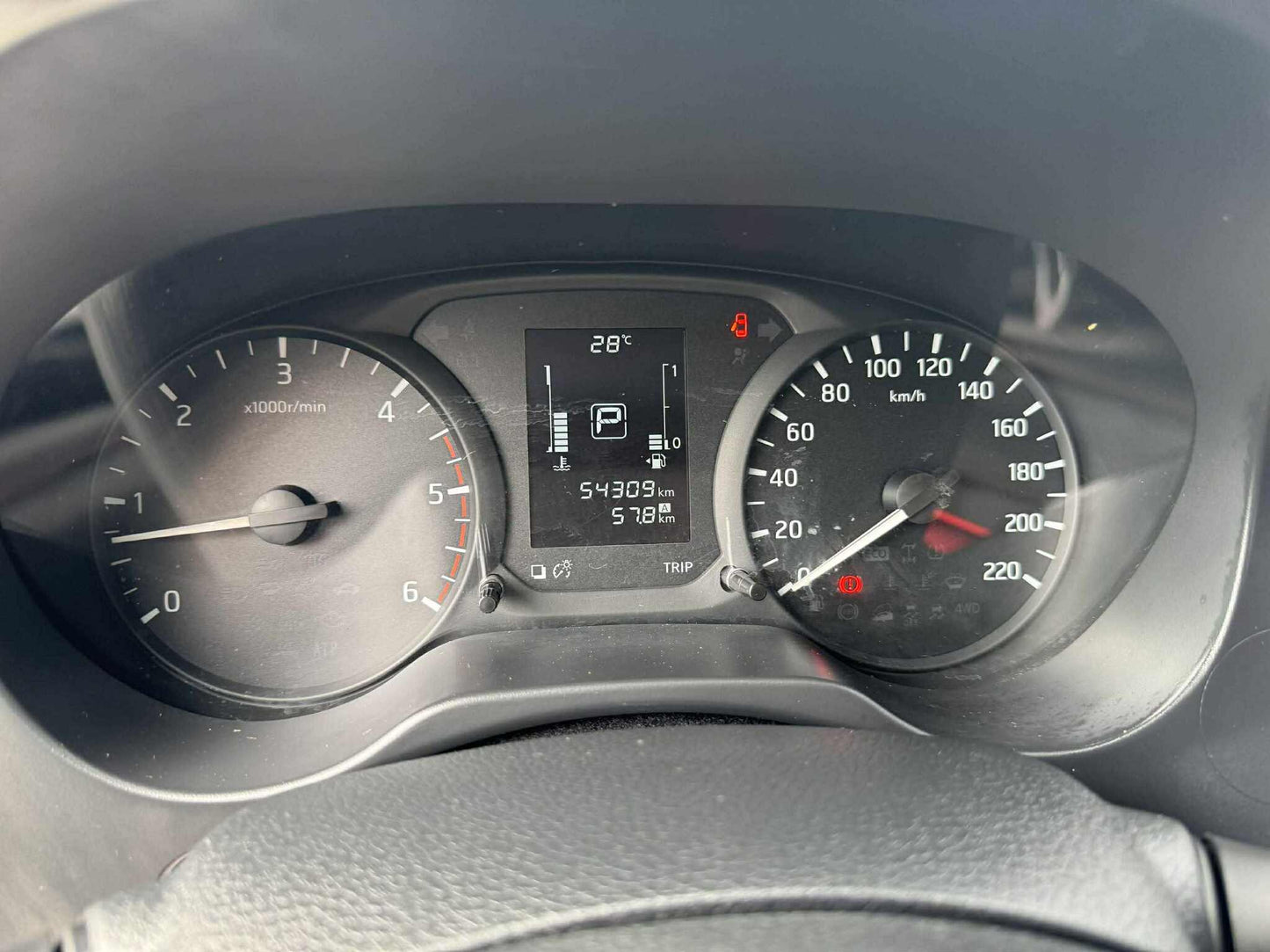 2018 NISSAN NAVARA 2.5L EL AUTOMATIC TRANSMISSION Gold Aces Car Display Center