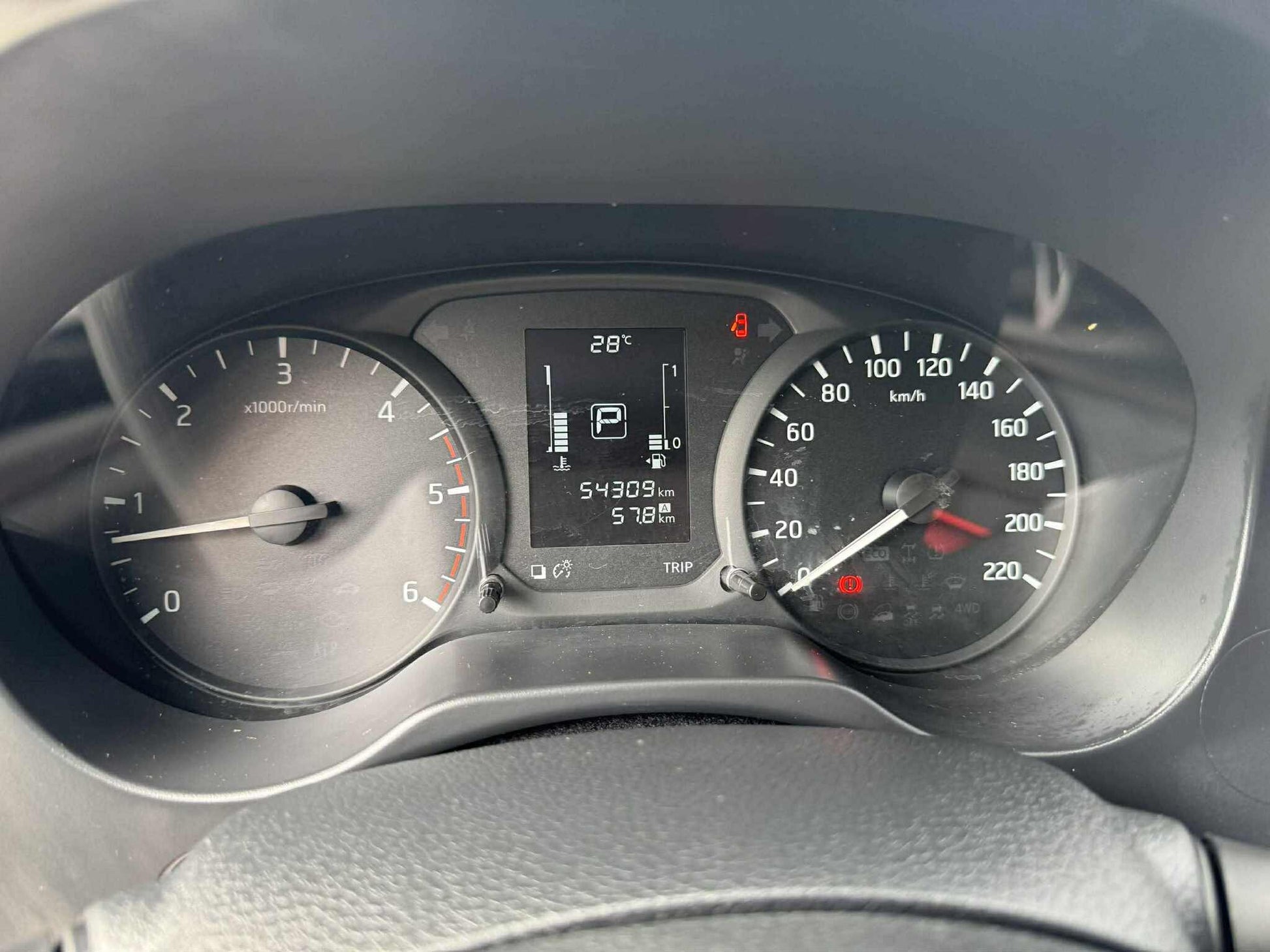 2018 NISSAN NAVARA 2.5L EL AUTOMATIC TRANSMISSION Gold Aces Car Display Center
