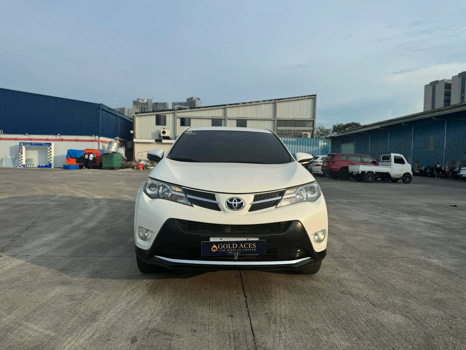 2014 TOYOTA RAV 4 2.5L GAS AUTOMATIC TRANSMISSION Gold Aces Car Display Center