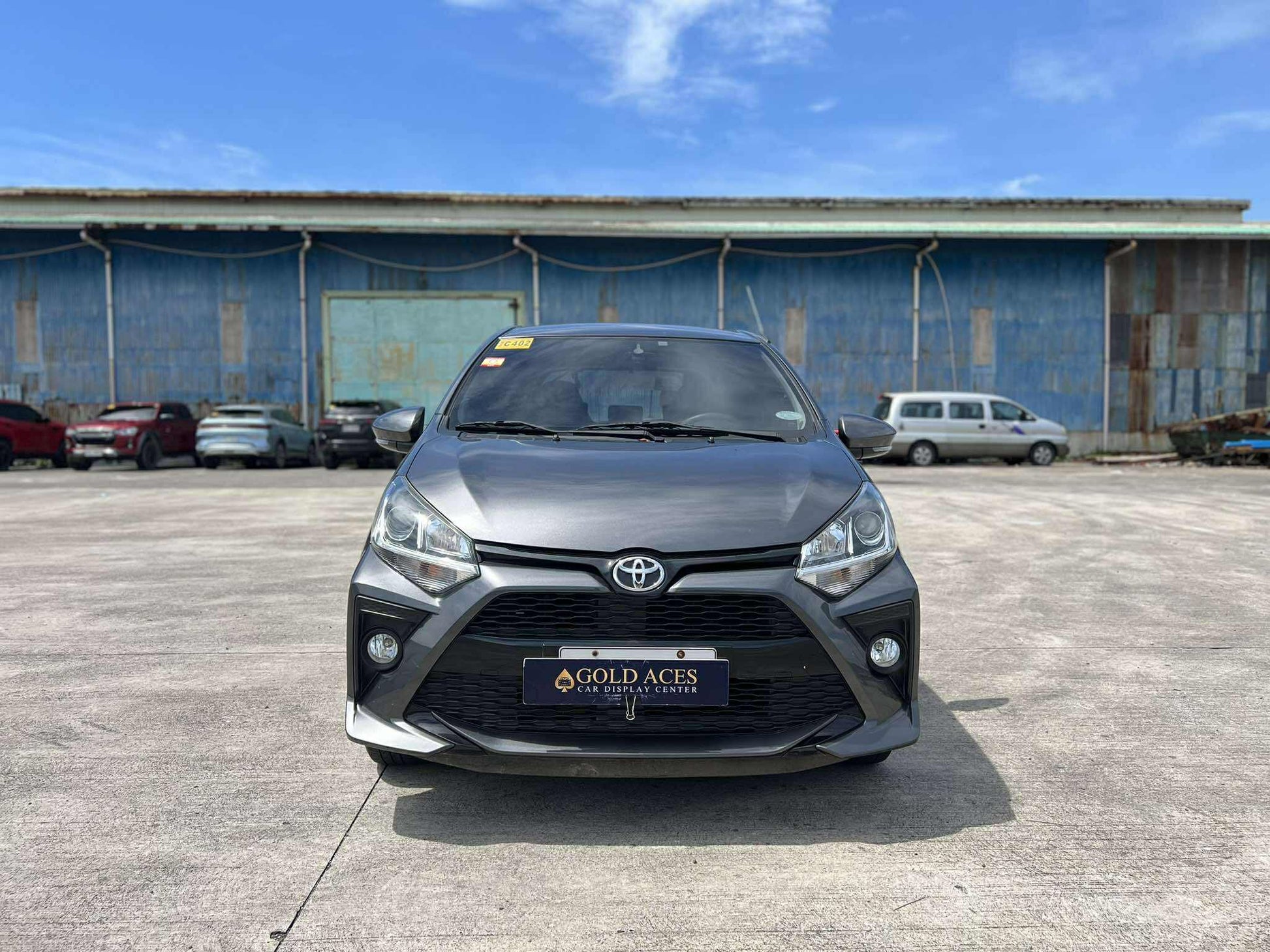 2022 ACQ TOYOTA WIGO G 1.0L MANUAL TRANSMISSION (8T KMS ONLY!) Gold Aces Car Display Center