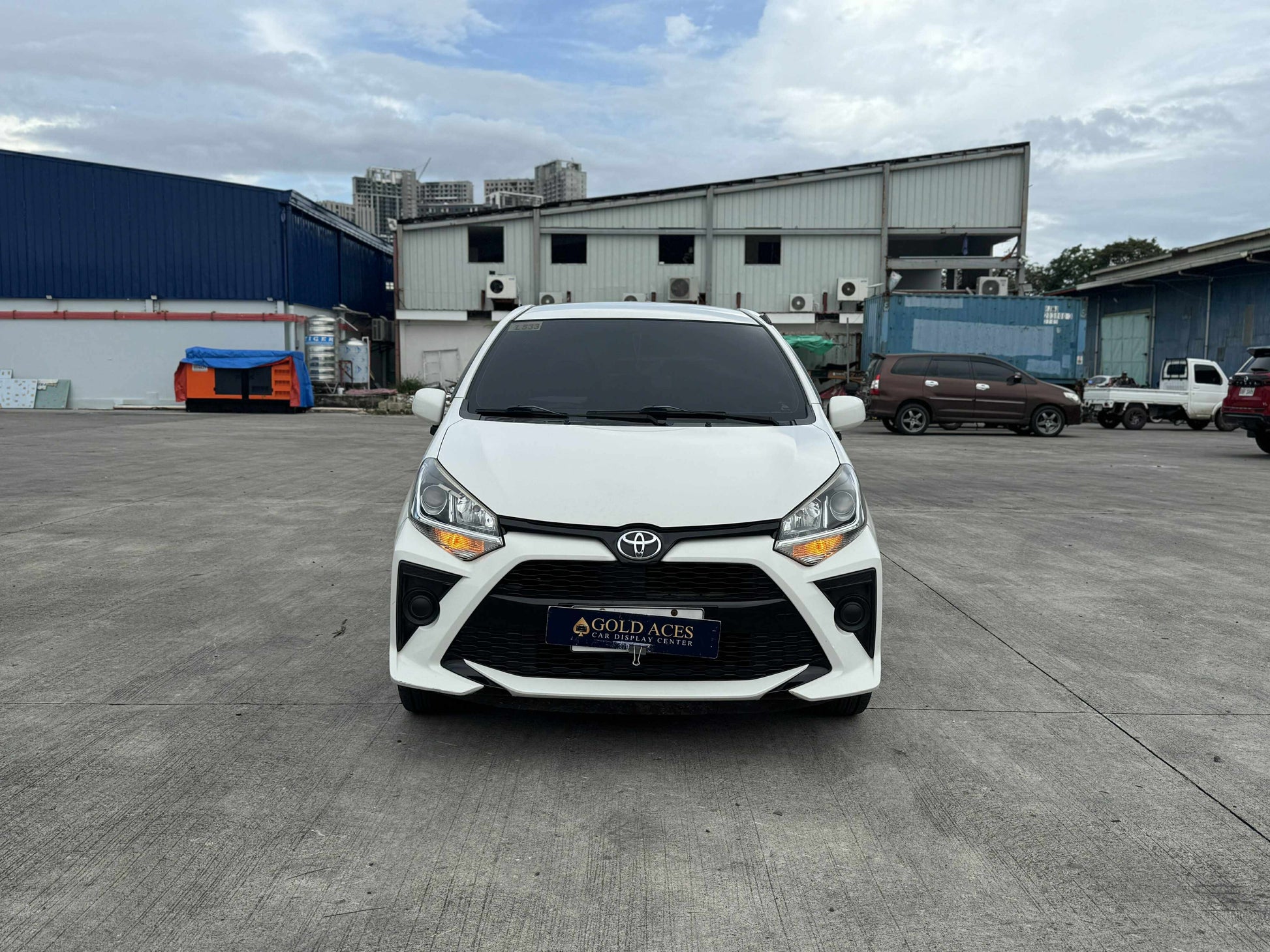 2020 TOYOTA WIGO E 1.0L MANUAL TRANSMISSION Gold Aces Car Display Center