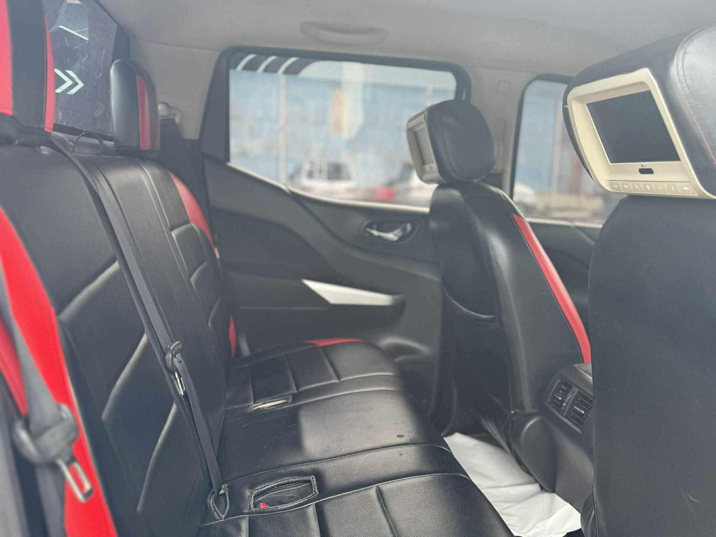 2018 NISSAN NAVARA 2.5L EL AUTOMATIC TRANSMISSION Gold Aces Car Display Center