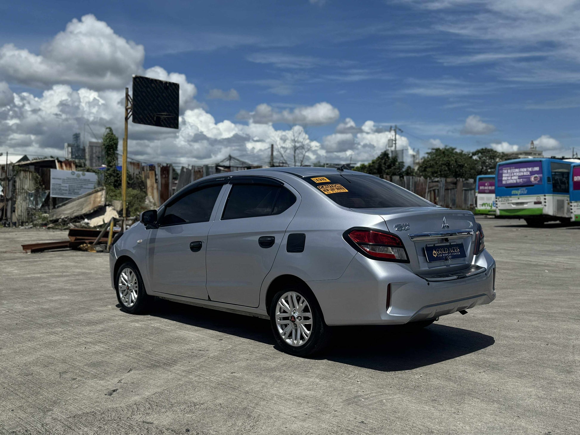 2023 MITSUBISHI MIRAGE G4 GLX 1.2L AUTOMATIC TRANSMISSION Gold Aces Car Display Center
