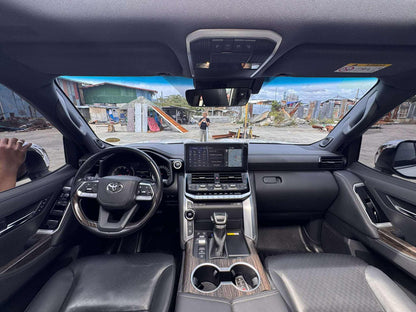 2022 TOYOTA LC300 3.3L 4X4 AUTOMATIC TRANSMISSION Gold Aces Car Display Center