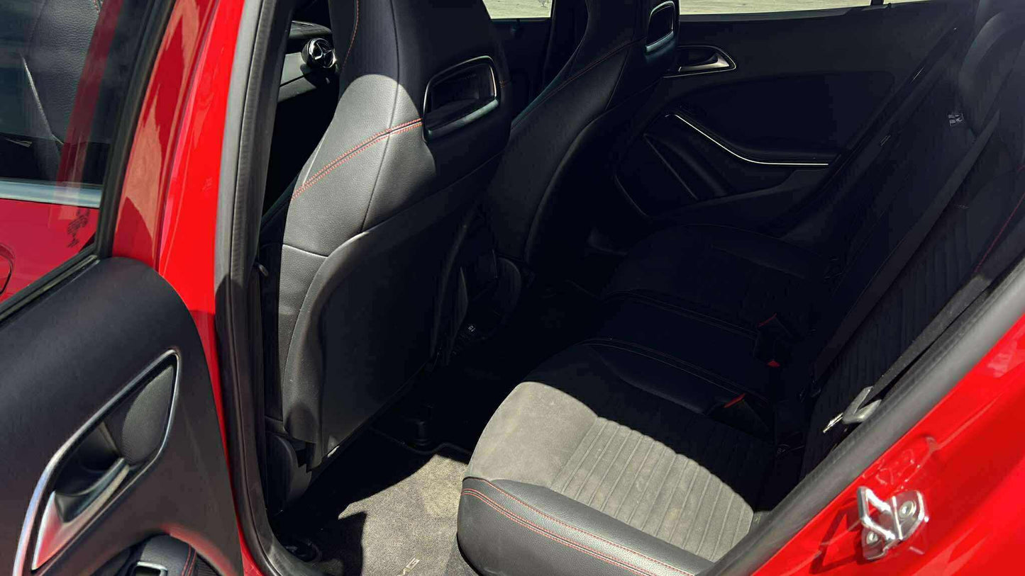 2018 MERCEDES BENZ GLA45 AMG LINE AUTOMATIC TRANSMISSION (27T KMS ONLY!) MERCEDES-BENZ