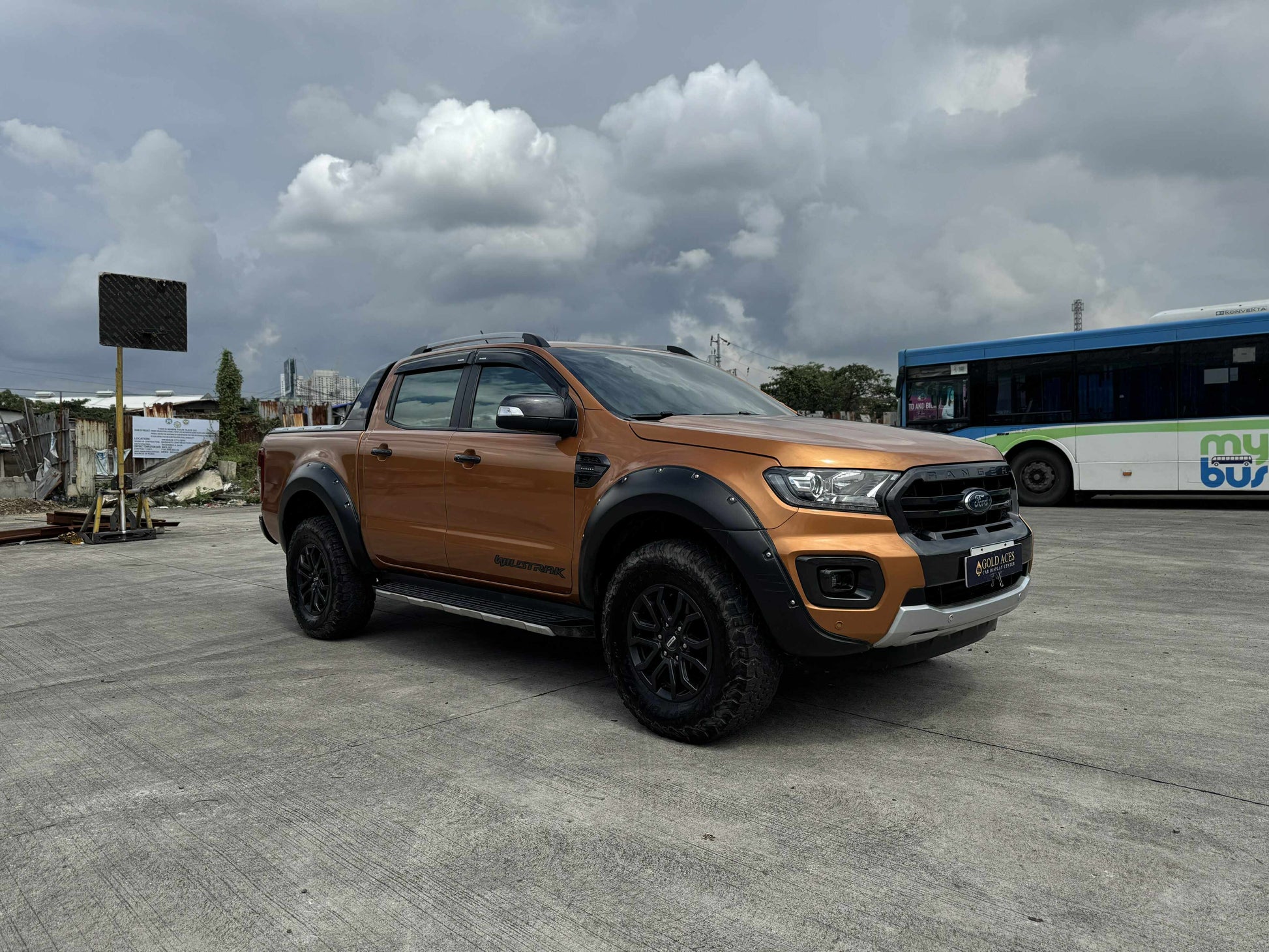 2020 FORD RANGER WILDTRAK 2.0L 4X2 DSL AUTOMATIC TRANSMISSION Gold Aces Car Display Center