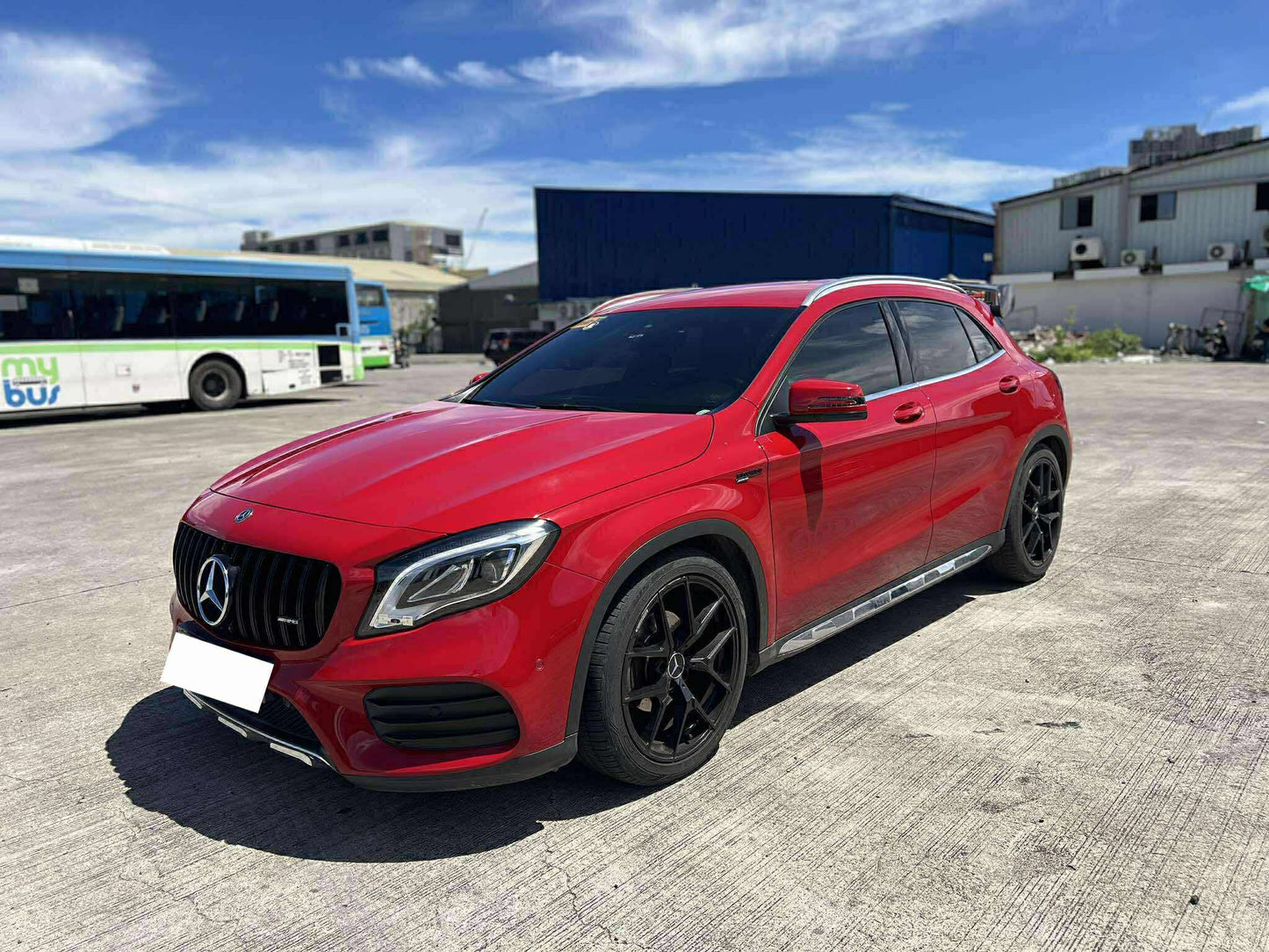 2018 MERCEDES BENZ GLA45 AMG LINE AUTOMATIC TRANSMISSION (27T KMS ONLY!) MERCEDES-BENZ