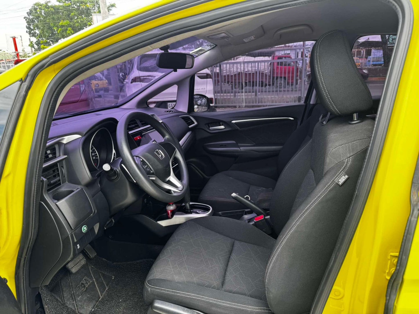 2015 HONDA JAZZ 1.5L VX AUTOMATIC TRANSMISSION HONDA