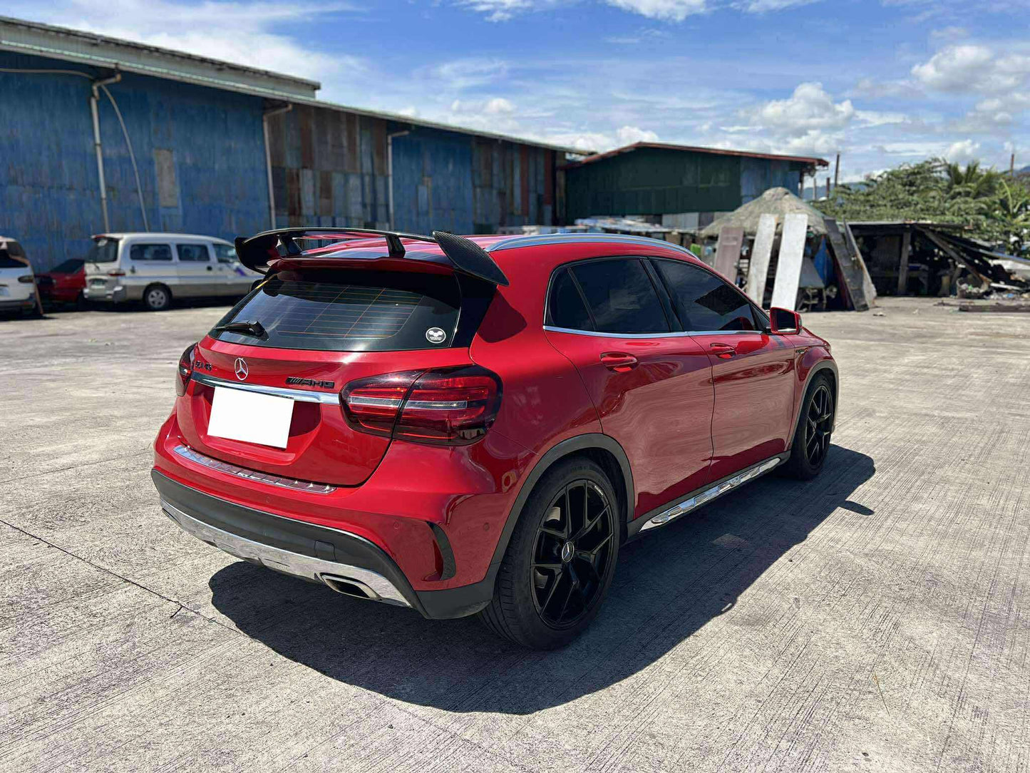 2018 MERCEDES BENZ GLA45 AMG LINE AUTOMATIC TRANSMISSION (27T KMS ONLY!) MERCEDES-BENZ