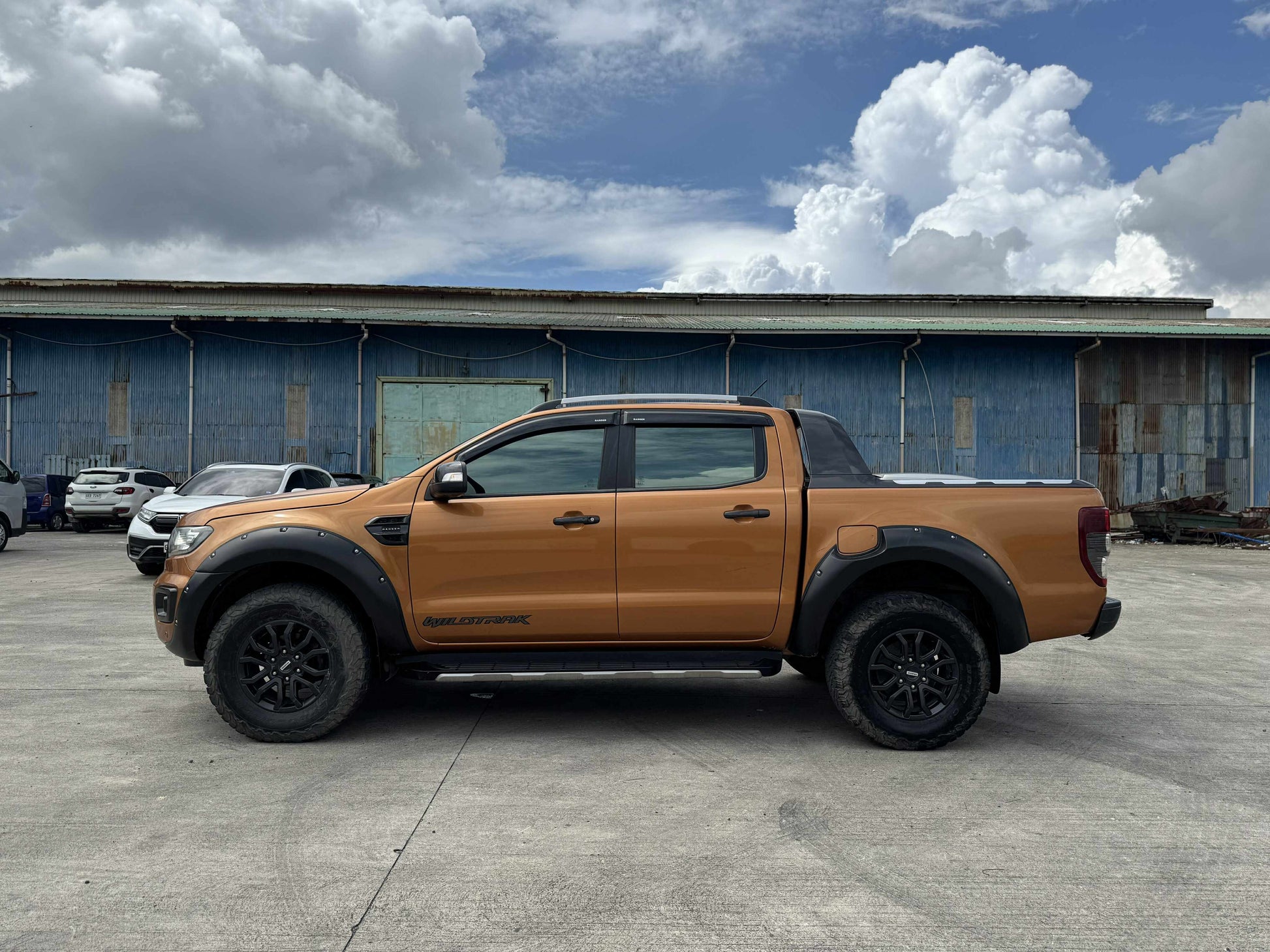 2020 FORD RANGER WILDTRAK 2.0L 4X2 DSL AUTOMATIC TRANSMISSION Gold Aces Car Display Center