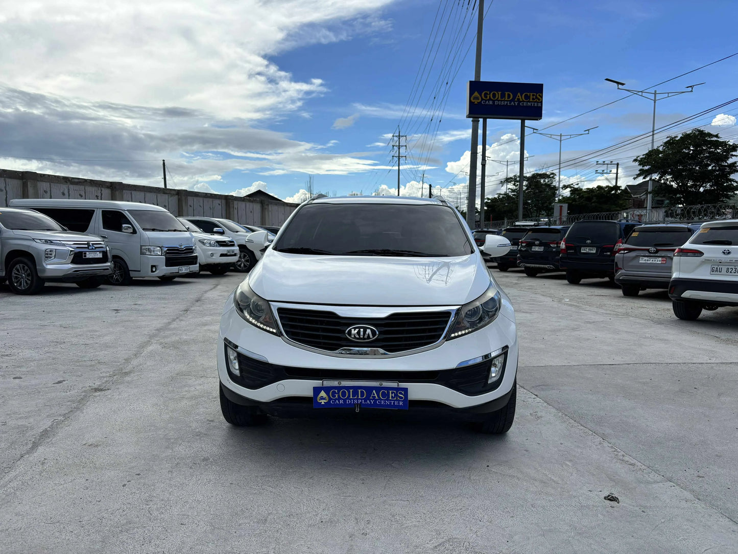 2013 KIA SPORTAGE EX DIESEL 4X2 AUTOMATIC TRANSMISSION Gold Aces Car Display Center