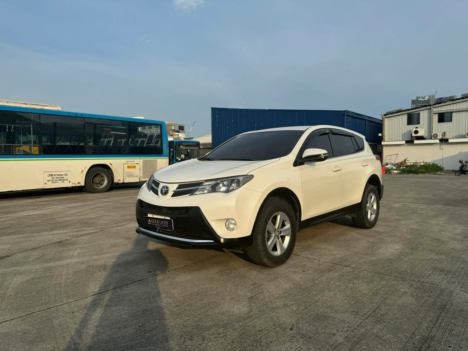 2014 TOYOTA RAV 4 2.5L GAS AUTOMATIC TRANSMISSION Gold Aces Car Display Center