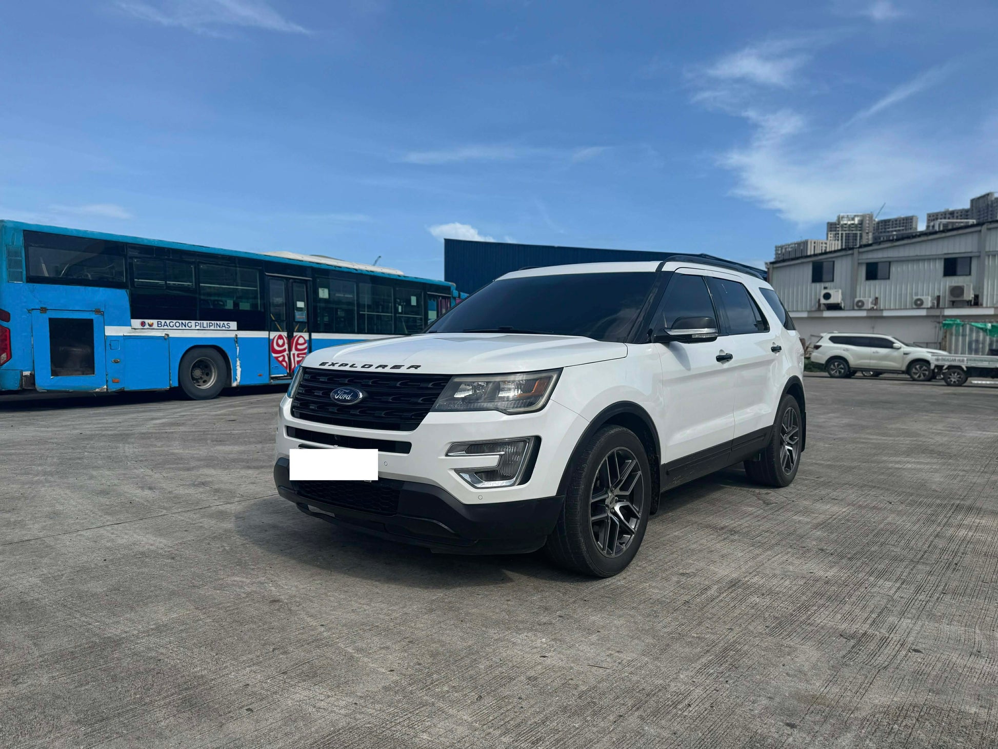 2016 FORD EXPLORER LIMITED 3.5L AUTOMATIC TRANSMISSION Gold Aces Car Display Center