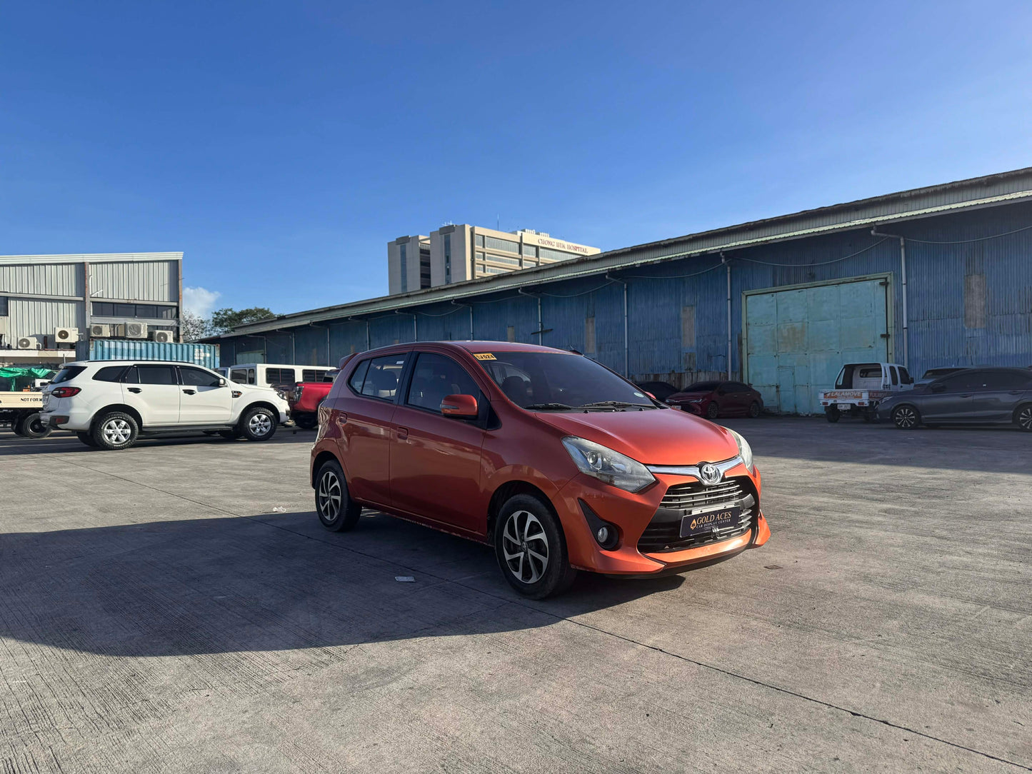2018 TOYOTA WIGO G 1.0L AUTOMATIC TRANSMISSION Gold Aces Car Display Center