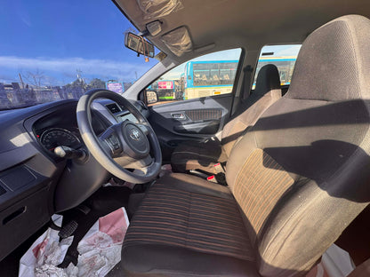 2018 TOYOTA WIGO G 1.0L AUTOMATIC TRANSMISSION Gold Aces Car Display Center