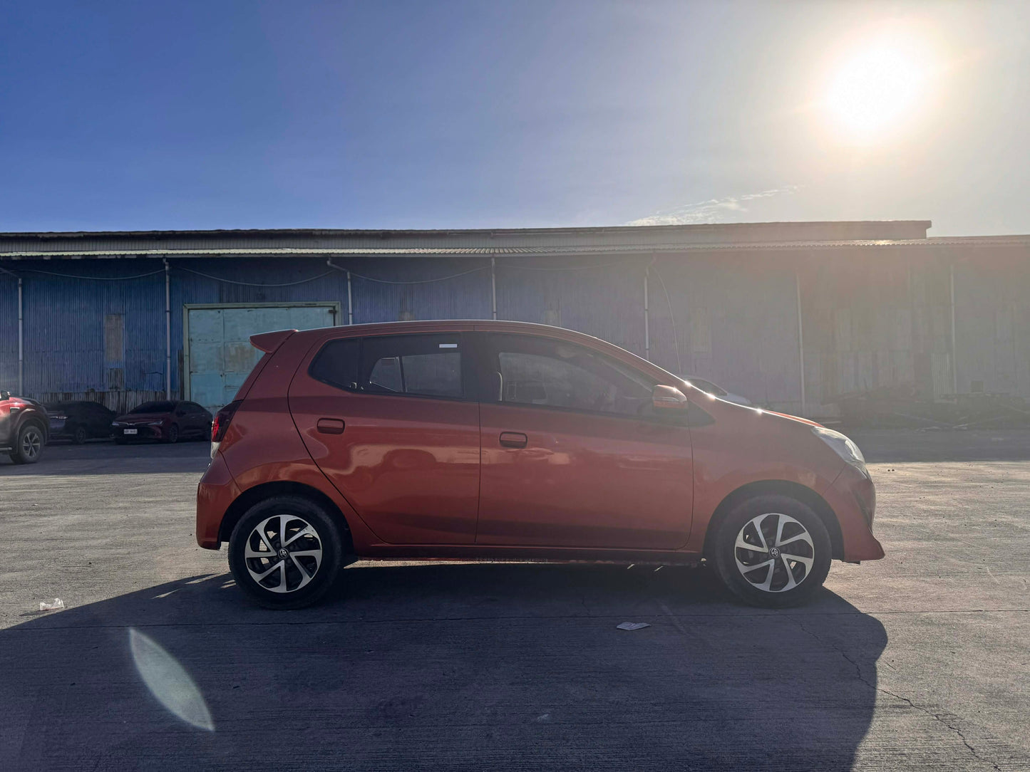 2018 TOYOTA WIGO G 1.0L AUTOMATIC TRANSMISSION Gold Aces Car Display Center