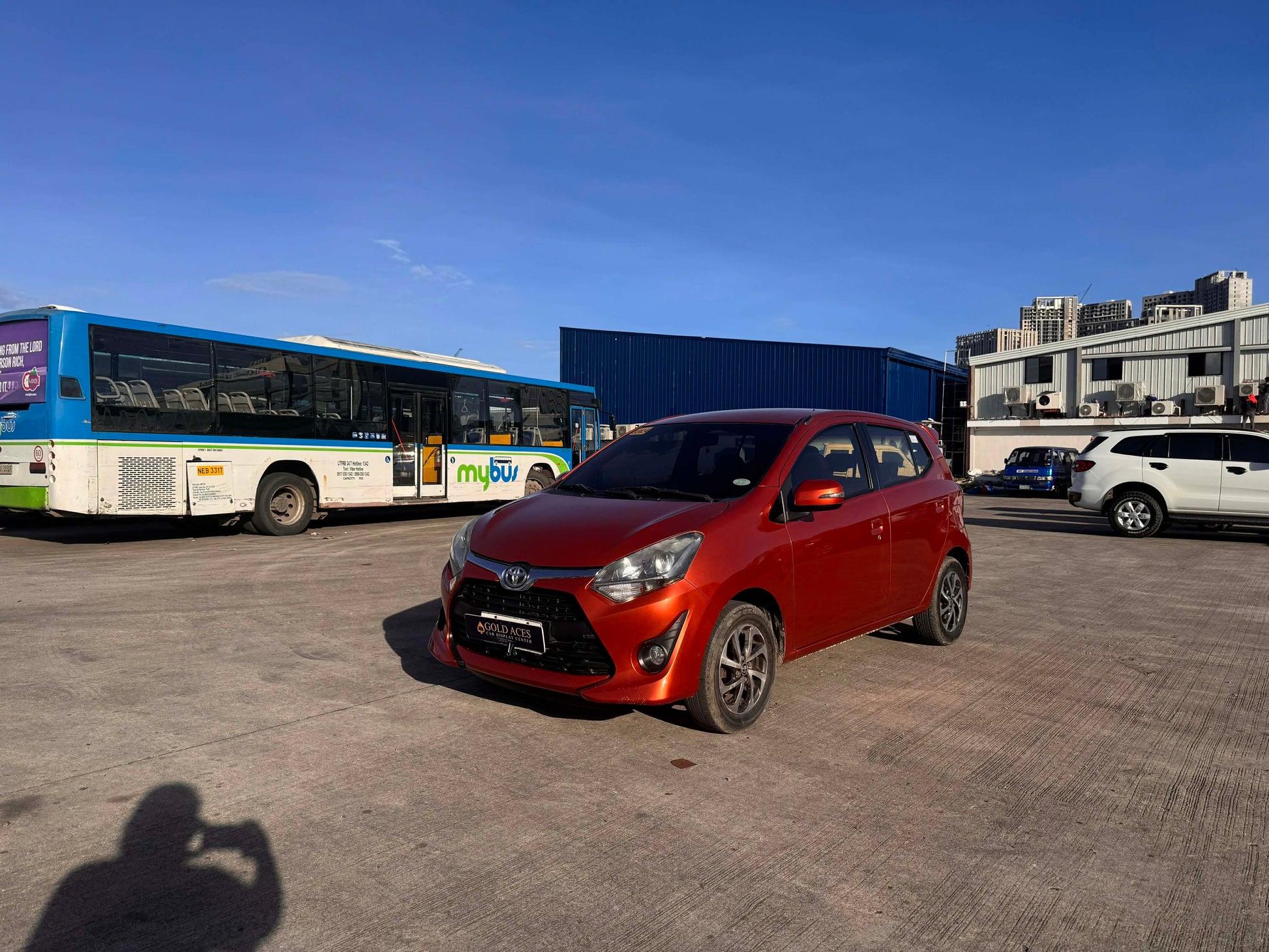 2018 TOYOTA WIGO G 1.0L AUTOMATIC TRANSMISSION Gold Aces Car Display Center