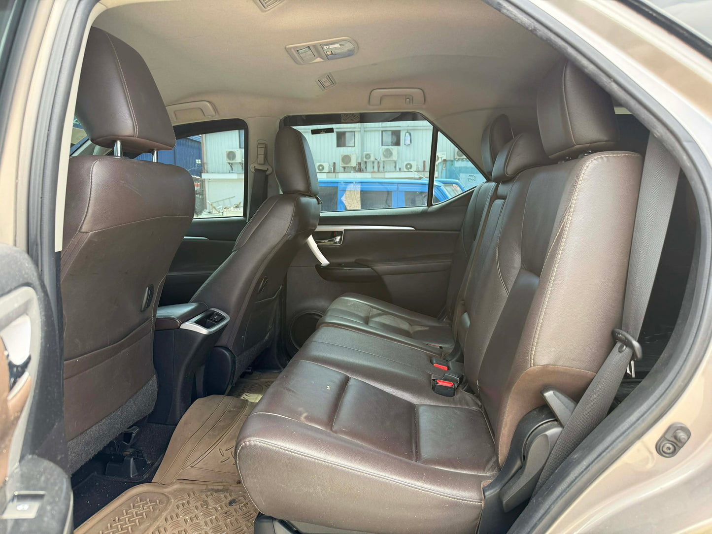 2019 TOYOTA FORTUNER 2.4L V 4X2 AUTOMATIC TRANSMISSION TOYOTA