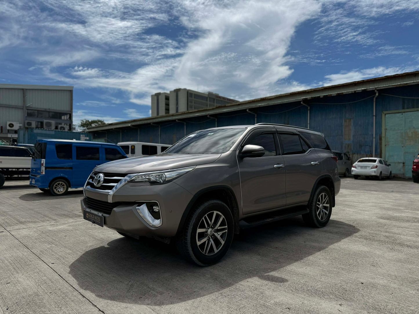 2019 TOYOTA FORTUNER 2.4L V 4X2 AUTOMATIC TRANSMISSION TOYOTA