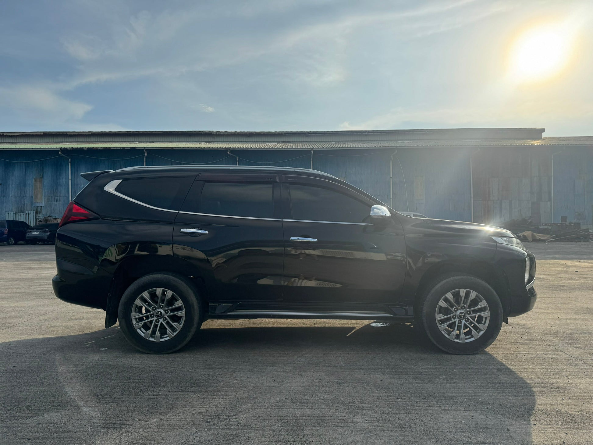 2020 MITSUBISHI MONTERO SPORTS GLS 2.4L DSL AUTOMATIC TRANSMISSION Gold Aces Car Display Center