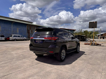 2022 TOYOTA FORTUNER 2.4L V 4X2 AUTOMATIC TRANSMISSION Gold Aces Car Display Center