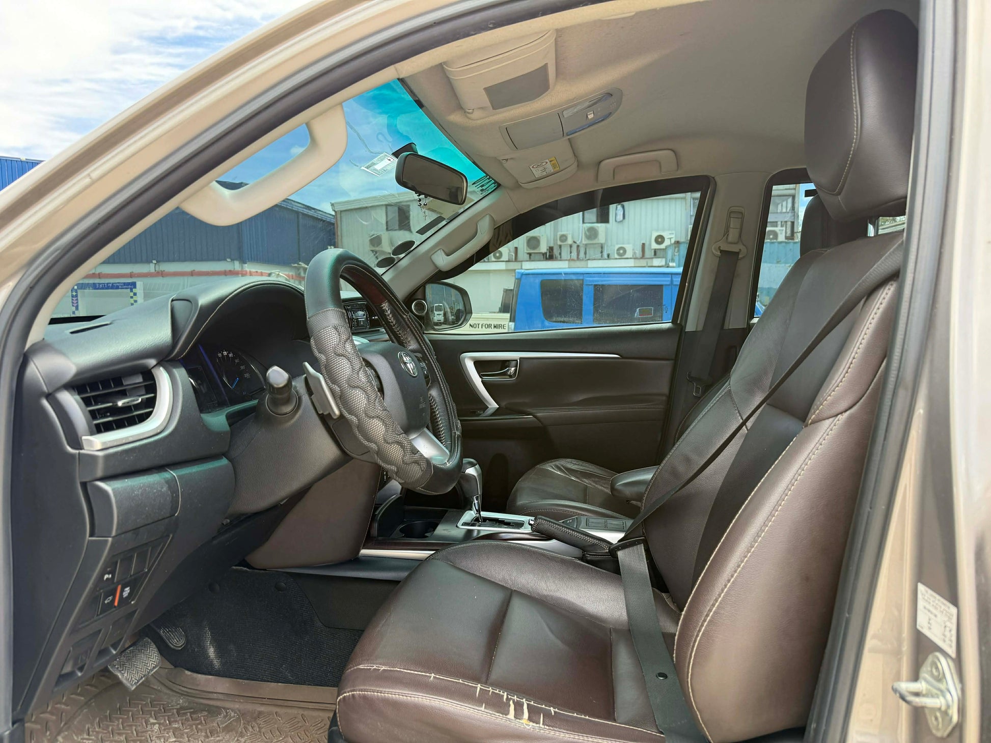2019 TOYOTA FORTUNER 2.4L V 4X2 AUTOMATIC TRANSMISSION TOYOTA