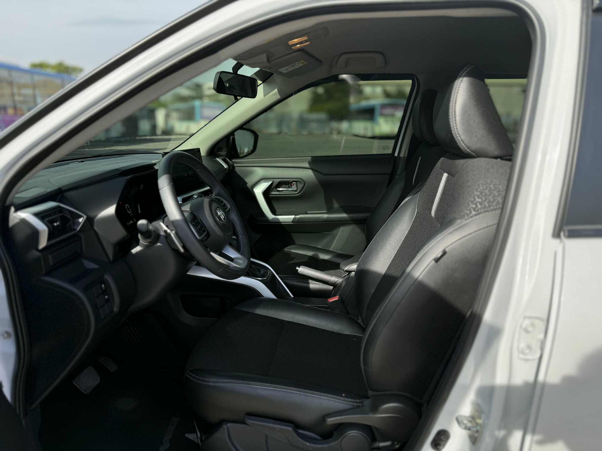 2022 TOYOTA RAIZE 1.0L TURBO AUTOMATIC TRANSMISSION (20T KMS ONLY!) Gold Aces Car Display Center