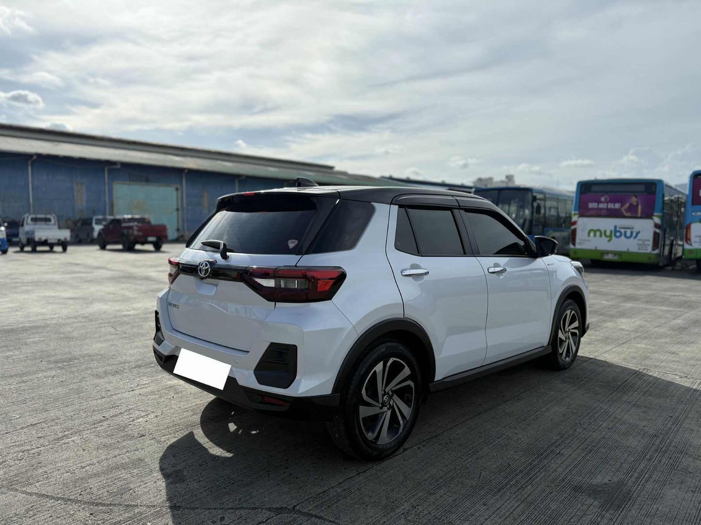 2022 TOYOTA RAIZE 1.0L TURBO AUTOMATIC TRANSMISSION (20T KMS ONLY!) Gold Aces Car Display Center