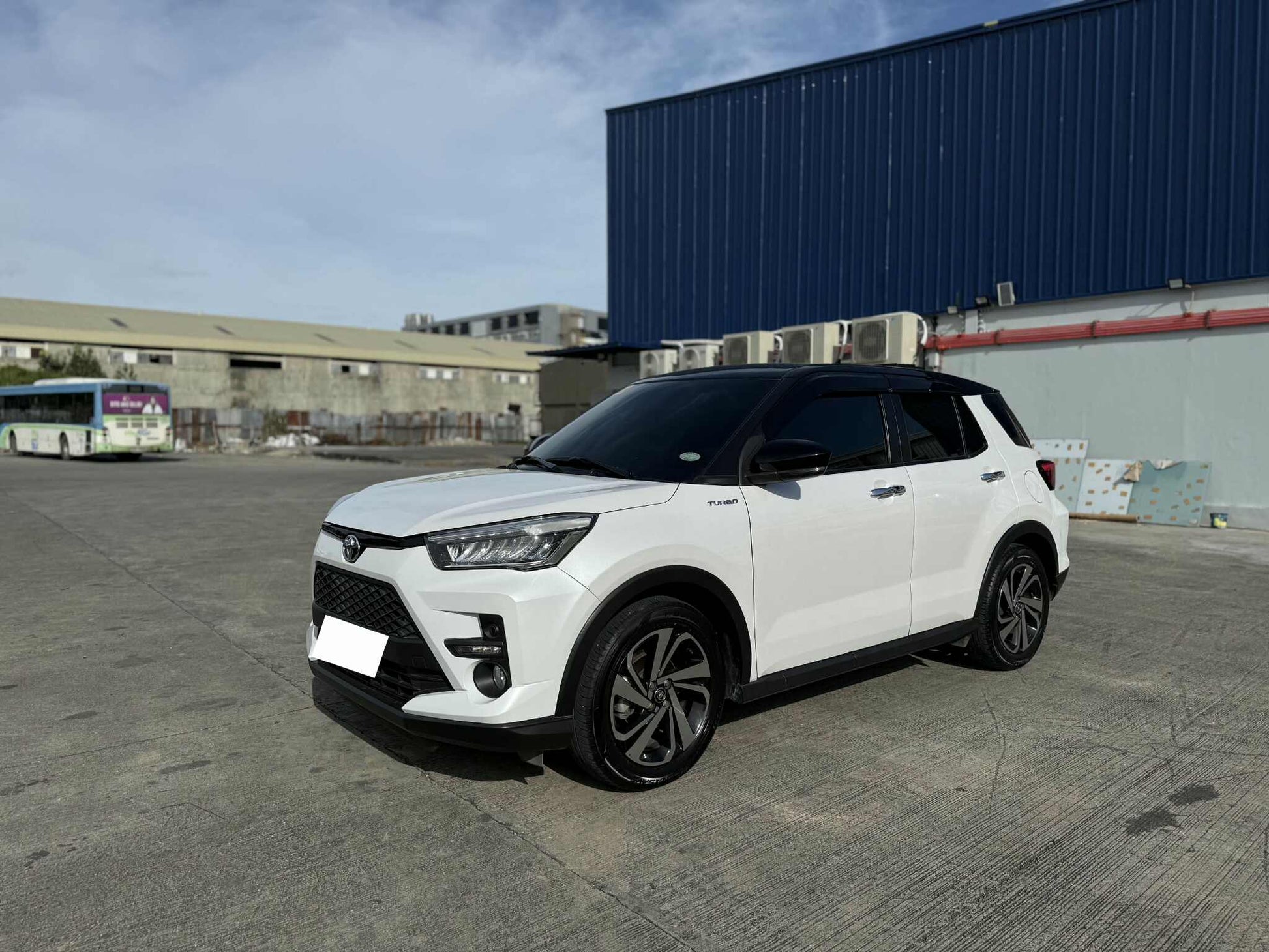 2022 TOYOTA RAIZE 1.0L TURBO AUTOMATIC TRANSMISSION (20T KMS ONLY!) Gold Aces Car Display Center