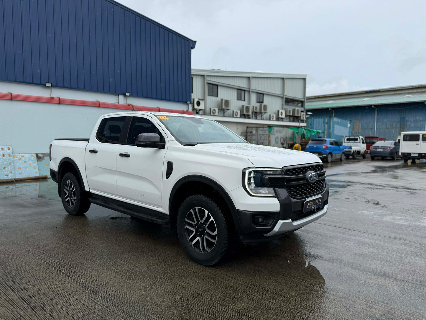 2025 FORD RANGER SPORT 2.0L TURBO DSL 4X4 AUTOMATIC TRANSMISSION Gold Aces Car Display Center