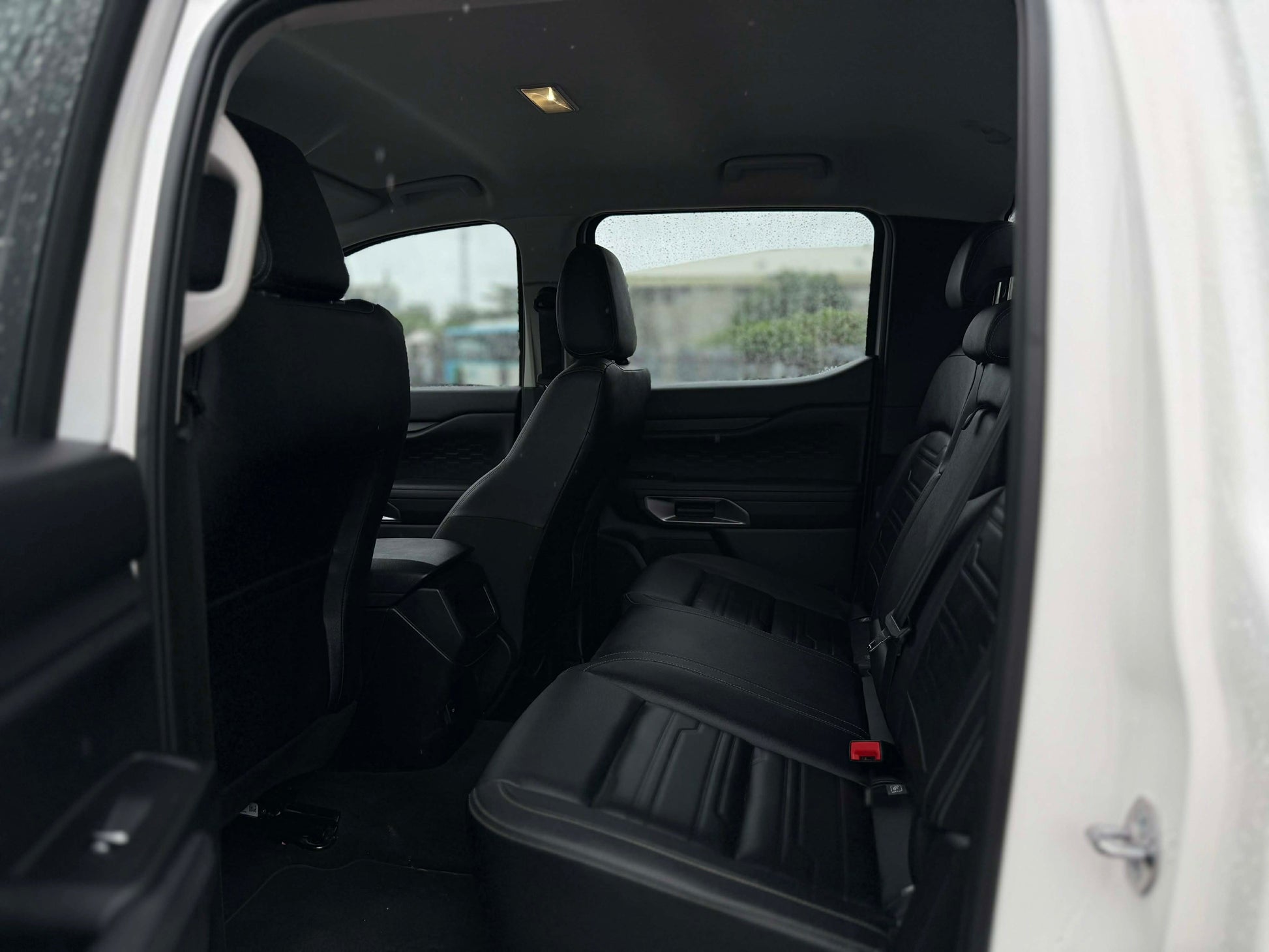 2025 FORD RANGER SPORT 2.0L TURBO DSL 4X4 AUTOMATIC TRANSMISSION Gold Aces Car Display Center