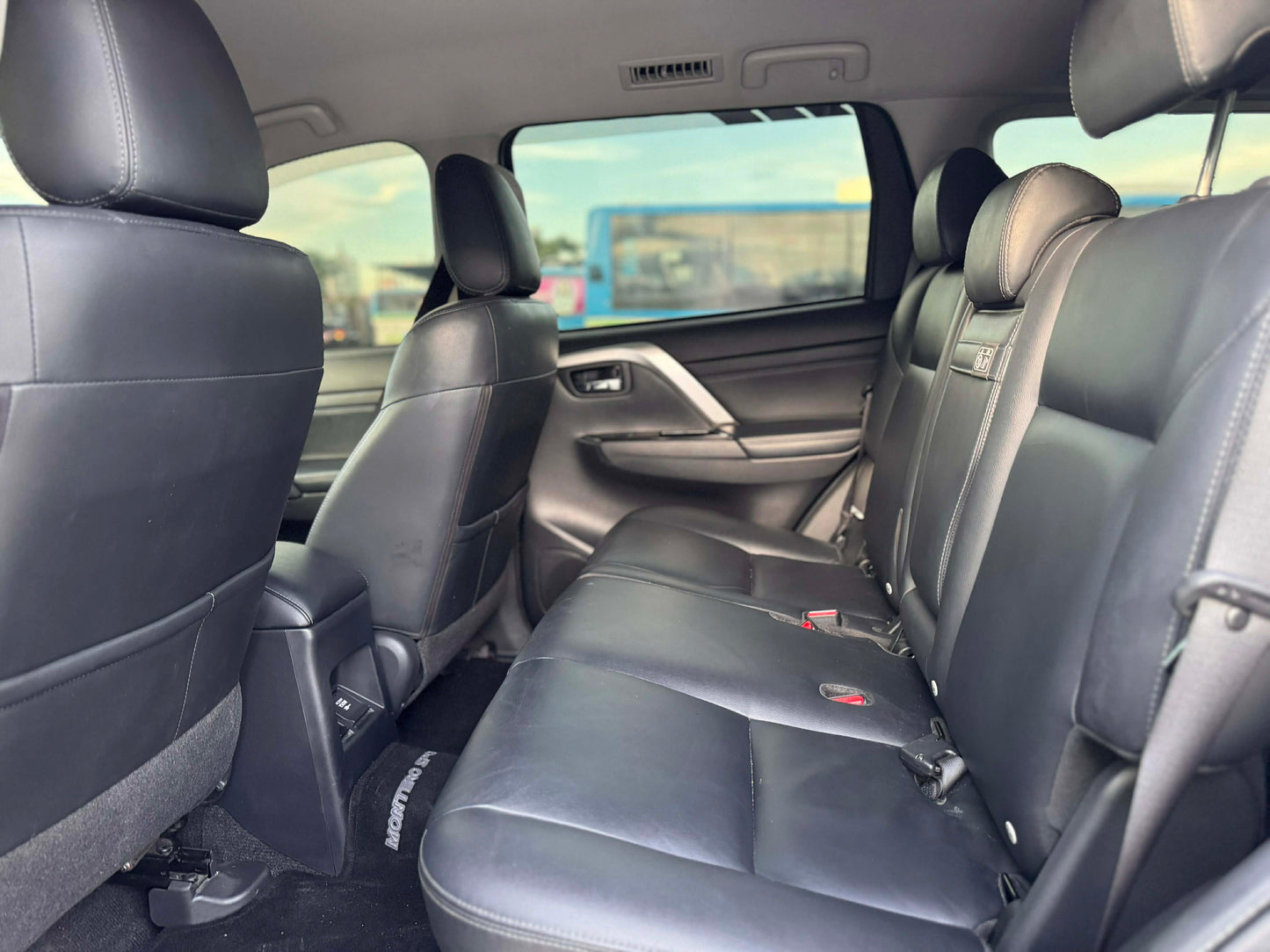 2025 MITSUBISHI MONTERO SPORTS GLS 2.4L DSL AUTOMATIC TRANSMISSION (15T KMS ONLY!) MITSUBISHI