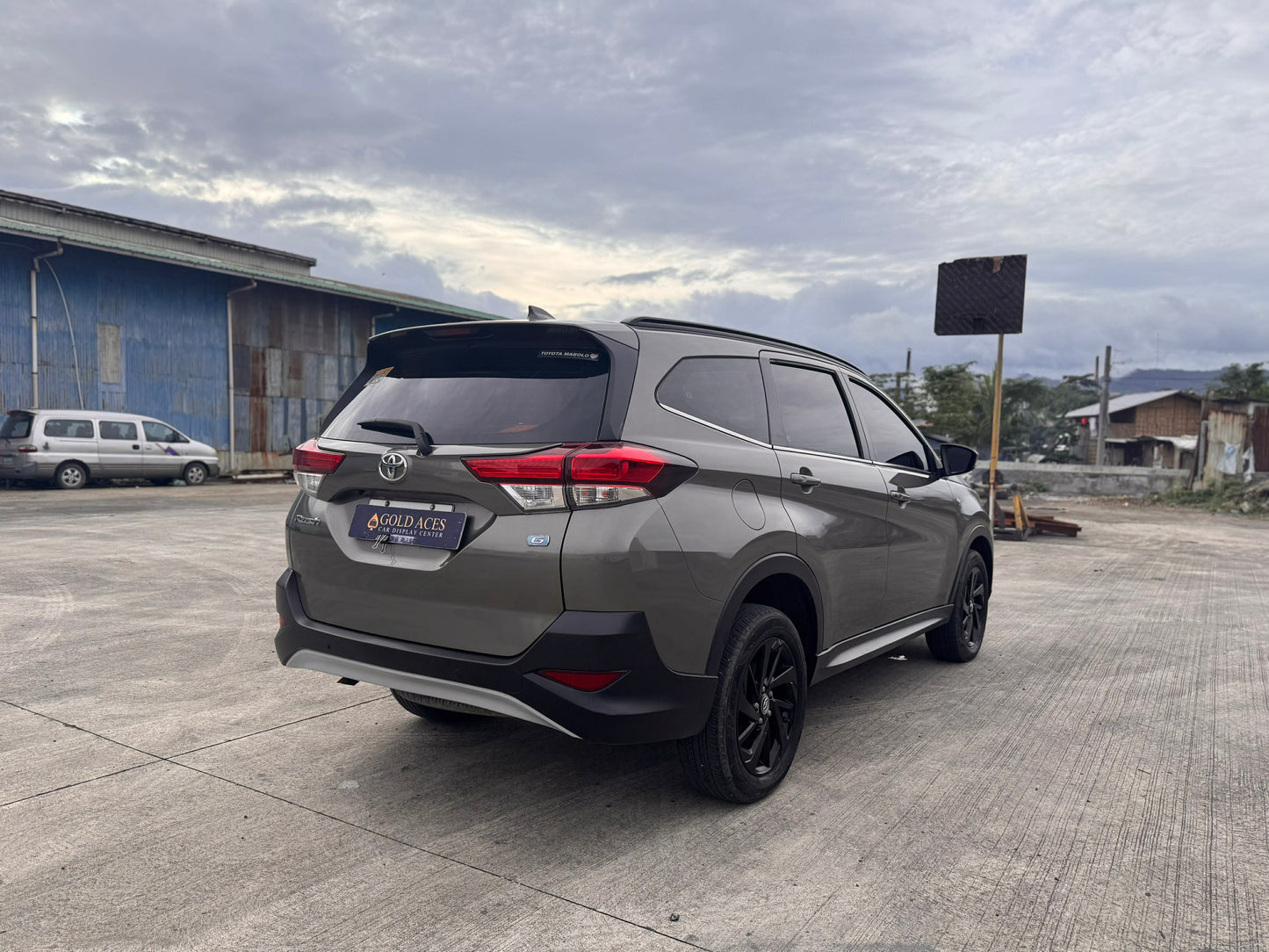 2019 TOYOTA RUSH 1.5L G AUTOMATIC TRANSMISSION&nbsp; (34T KMS ONLY!) Gold Aces Car Display Center