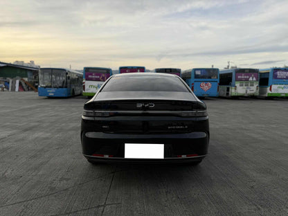 2025 BYD SEAL 5 DMI PREMIUM 1.5L AUTOMATIC TRANSMISSION Gold Aces Car Display Center