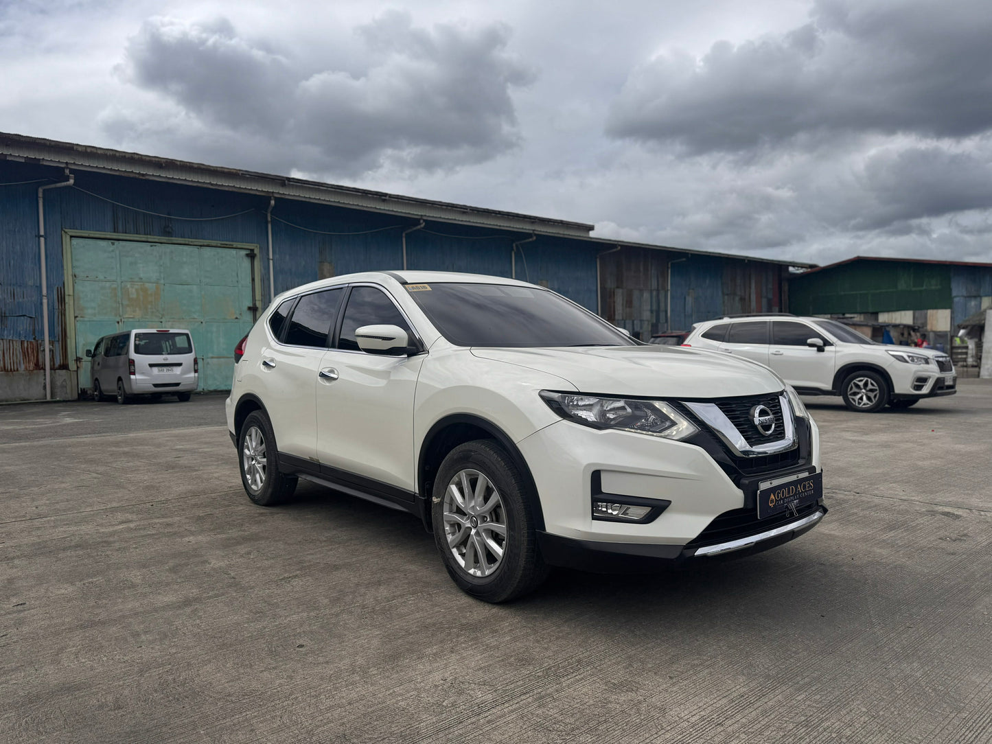 2018 NISSAN X-TRAIL 4X2 AUTOMATIC TRANSMISSION (23T KMS ONLY!) Gold Aces Car Display Center