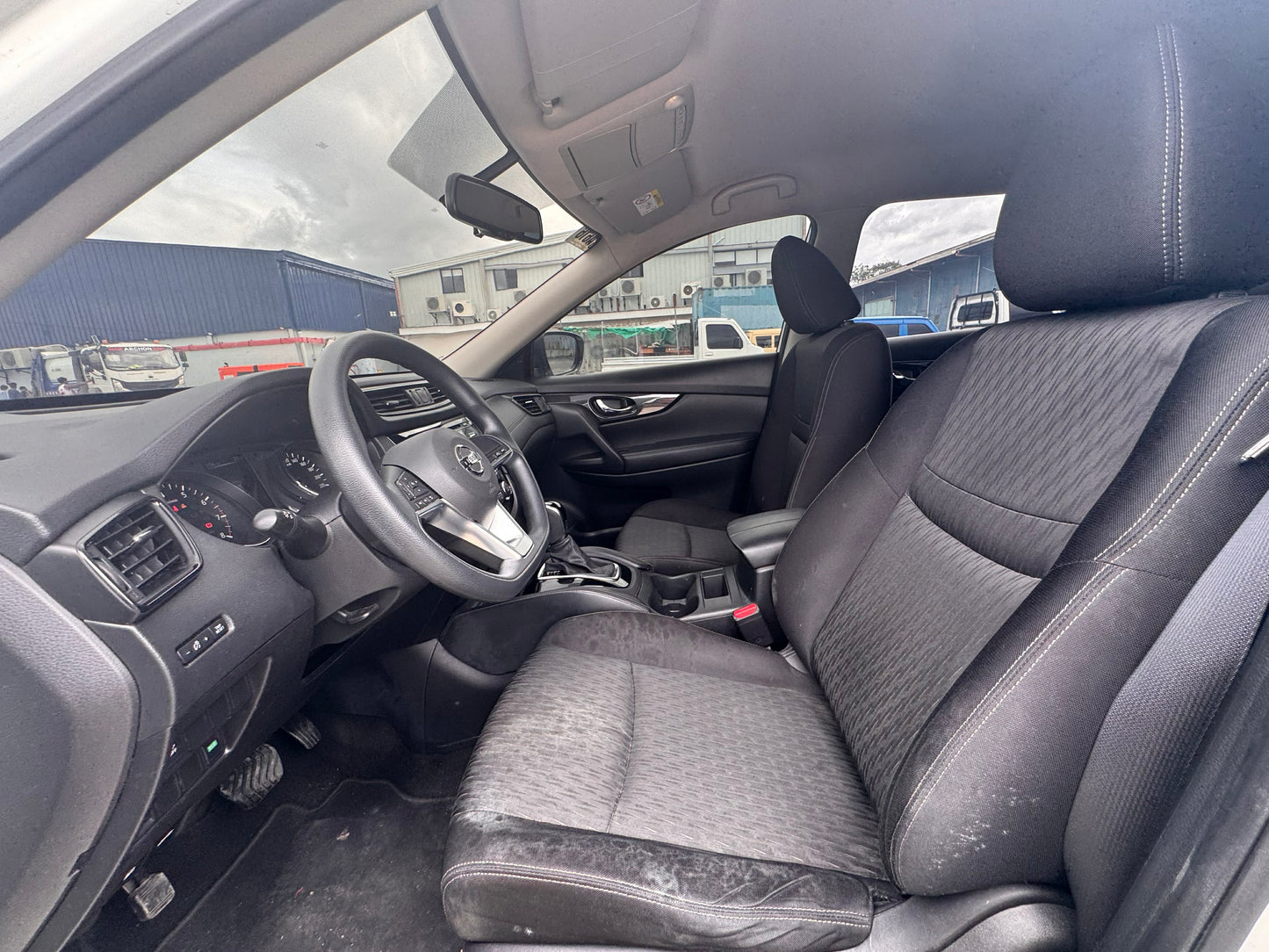 2018 NISSAN X-TRAIL 4X2 AUTOMATIC TRANSMISSION (23T KMS ONLY!) Gold Aces Car Display Center