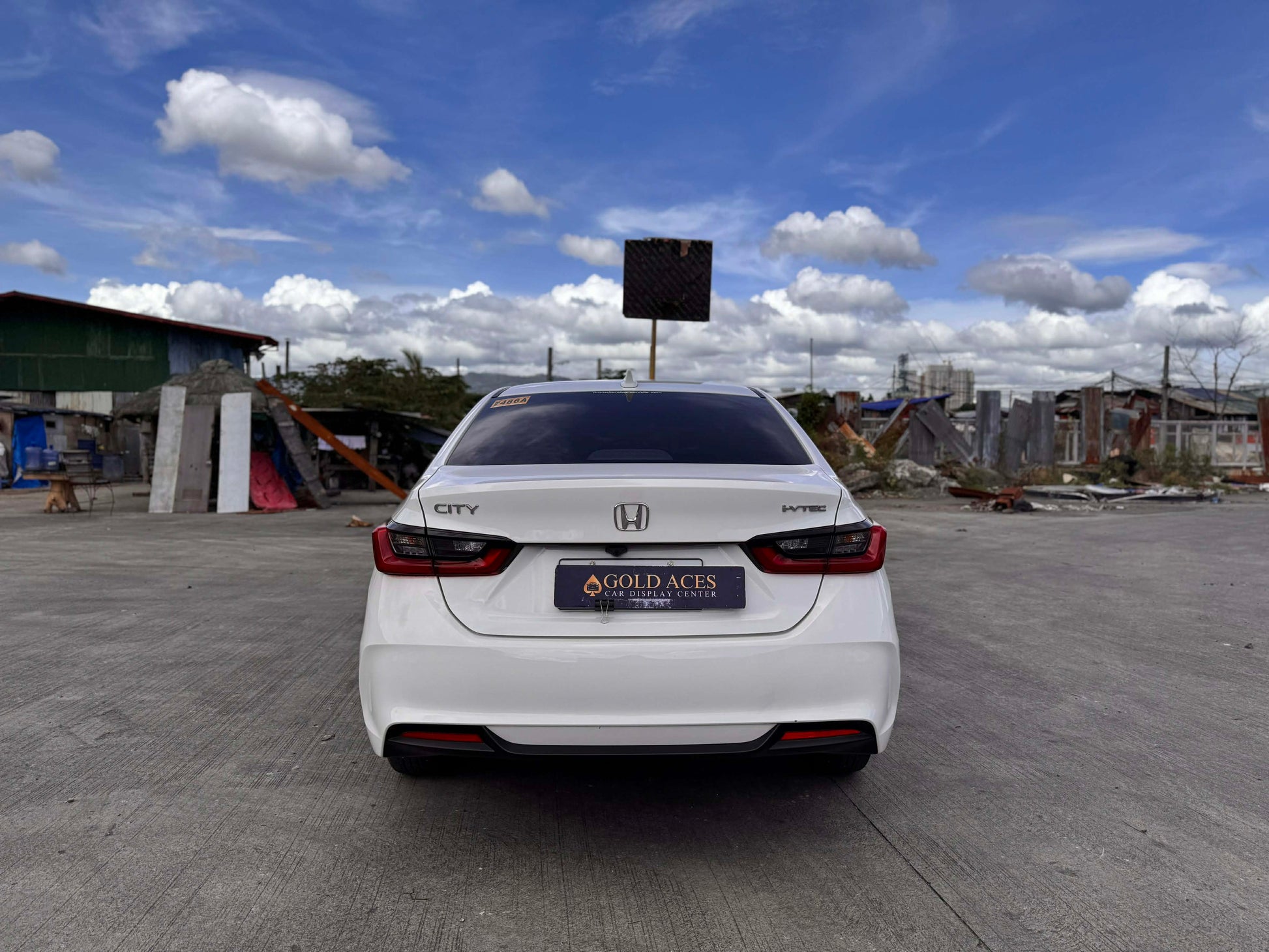 2025 HONDA CITY 1.5L S AUTOMATIC TRANSMISSION Gold Aces Car Display Center