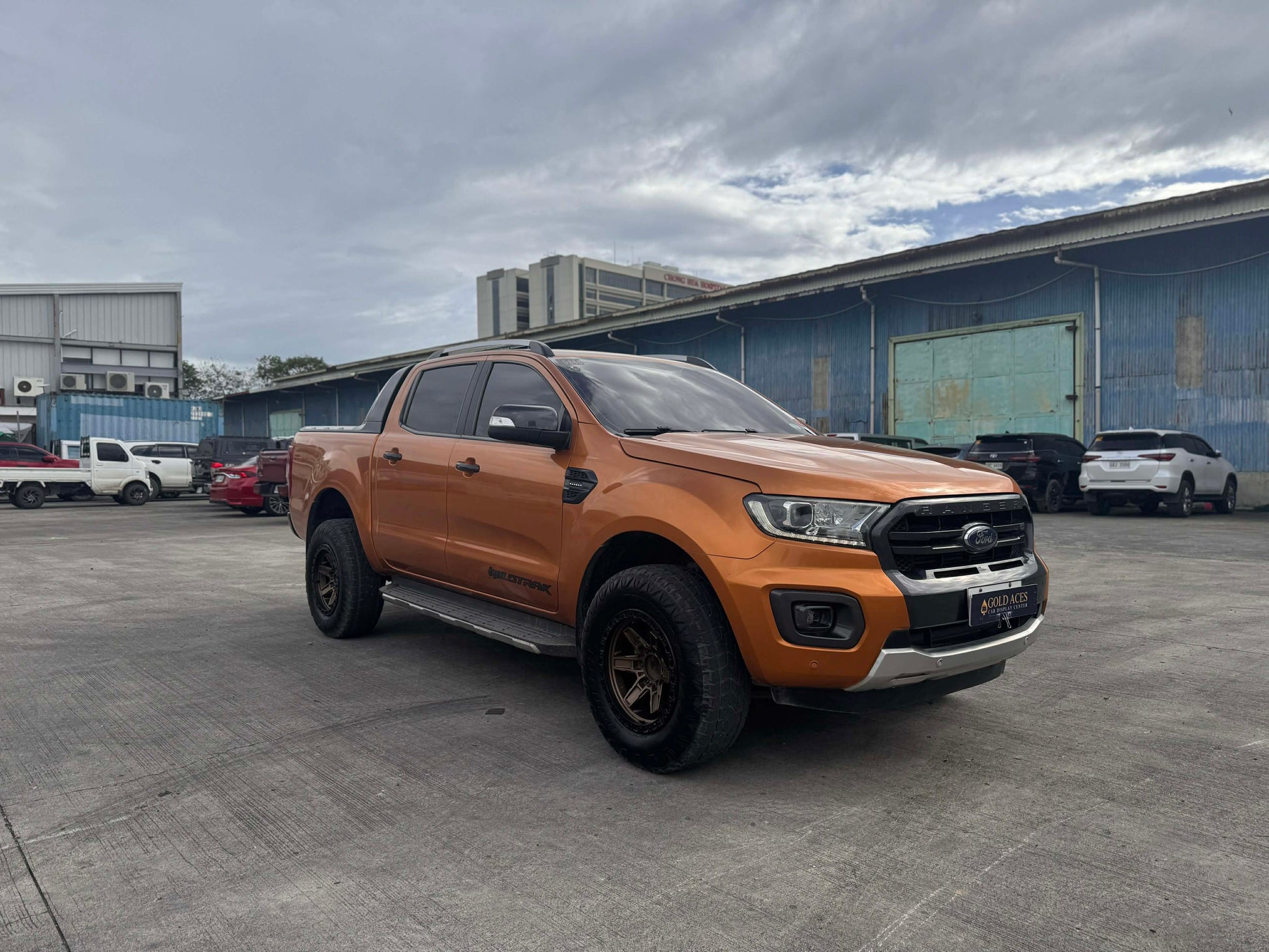 2020 FORD RANGER WILDTRAK 2.0L 4X2 DSL AUTOMATIC TRANSMISSION Gold Aces Car Display Center