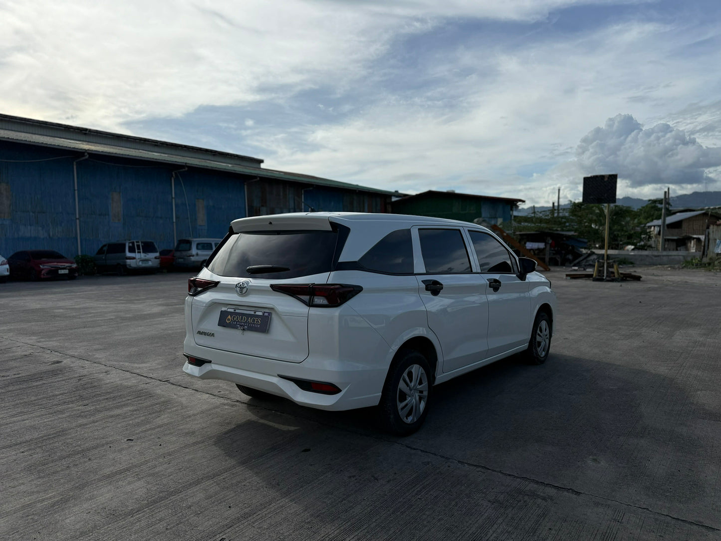 2025 TOYOTA AVANZA 1.3L J MANUAL TRANSMISSION Gold Aces Car Display Center